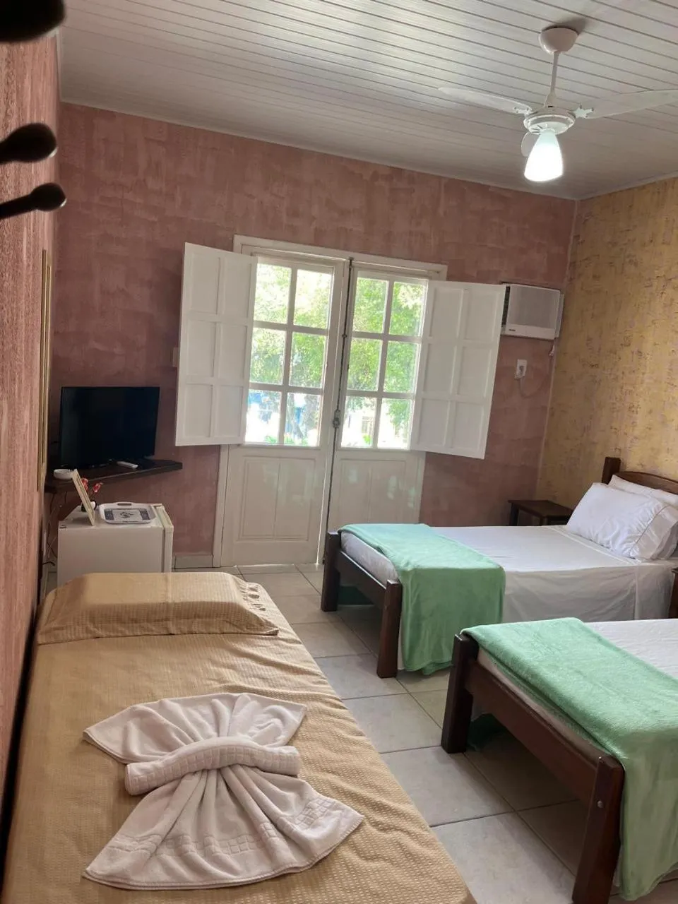 Bedroom, Bed in Pousada Canavieiras Frederic