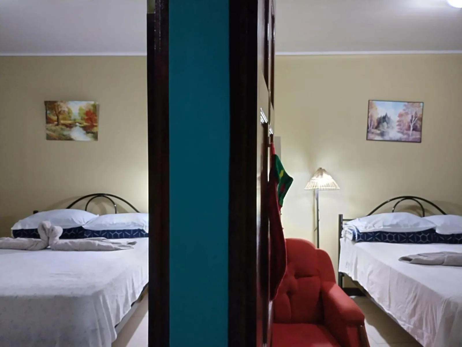 Bed in Hotel Trianon