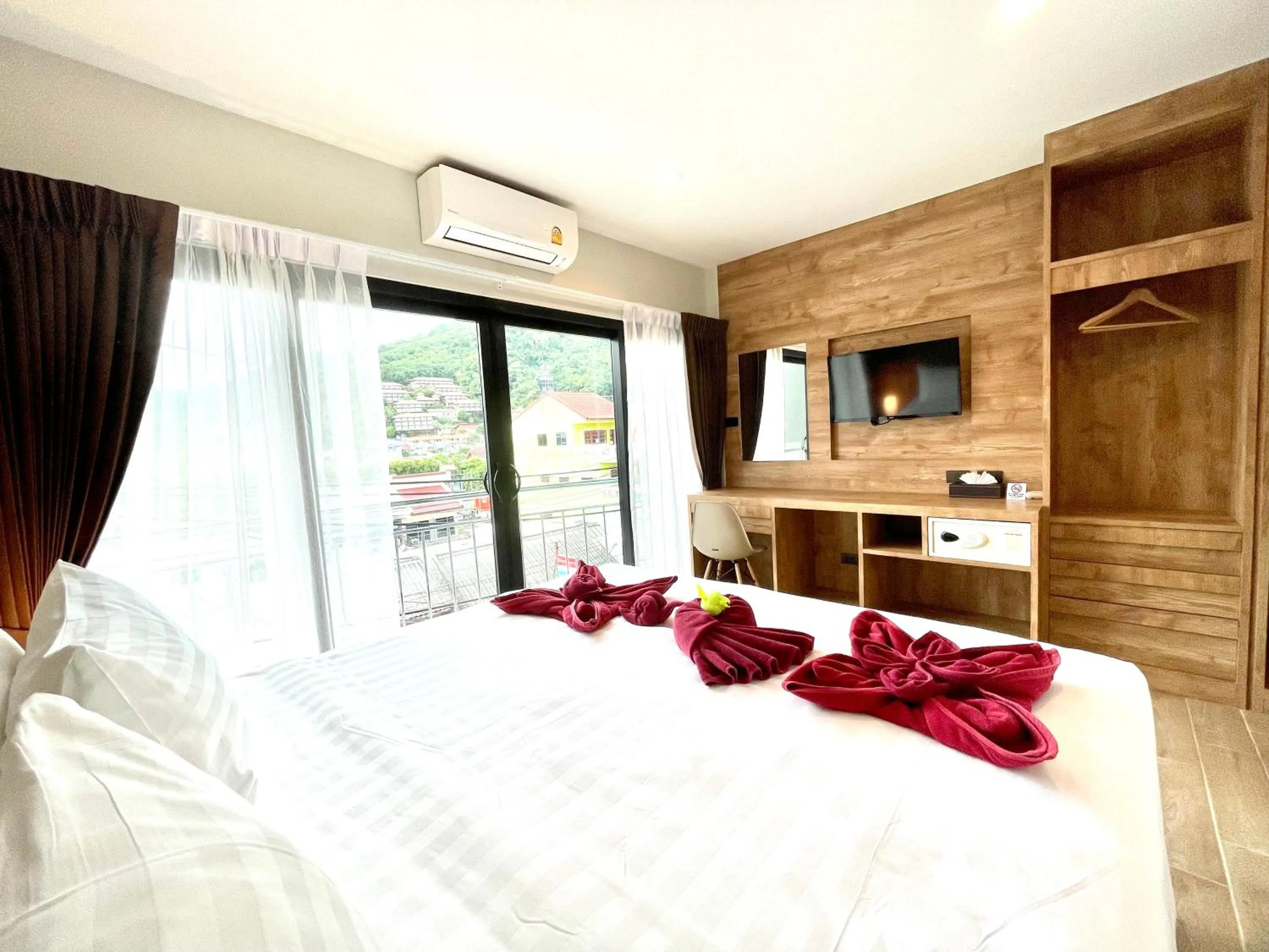 Bedroom, Bed in Room Actually Service Apartment