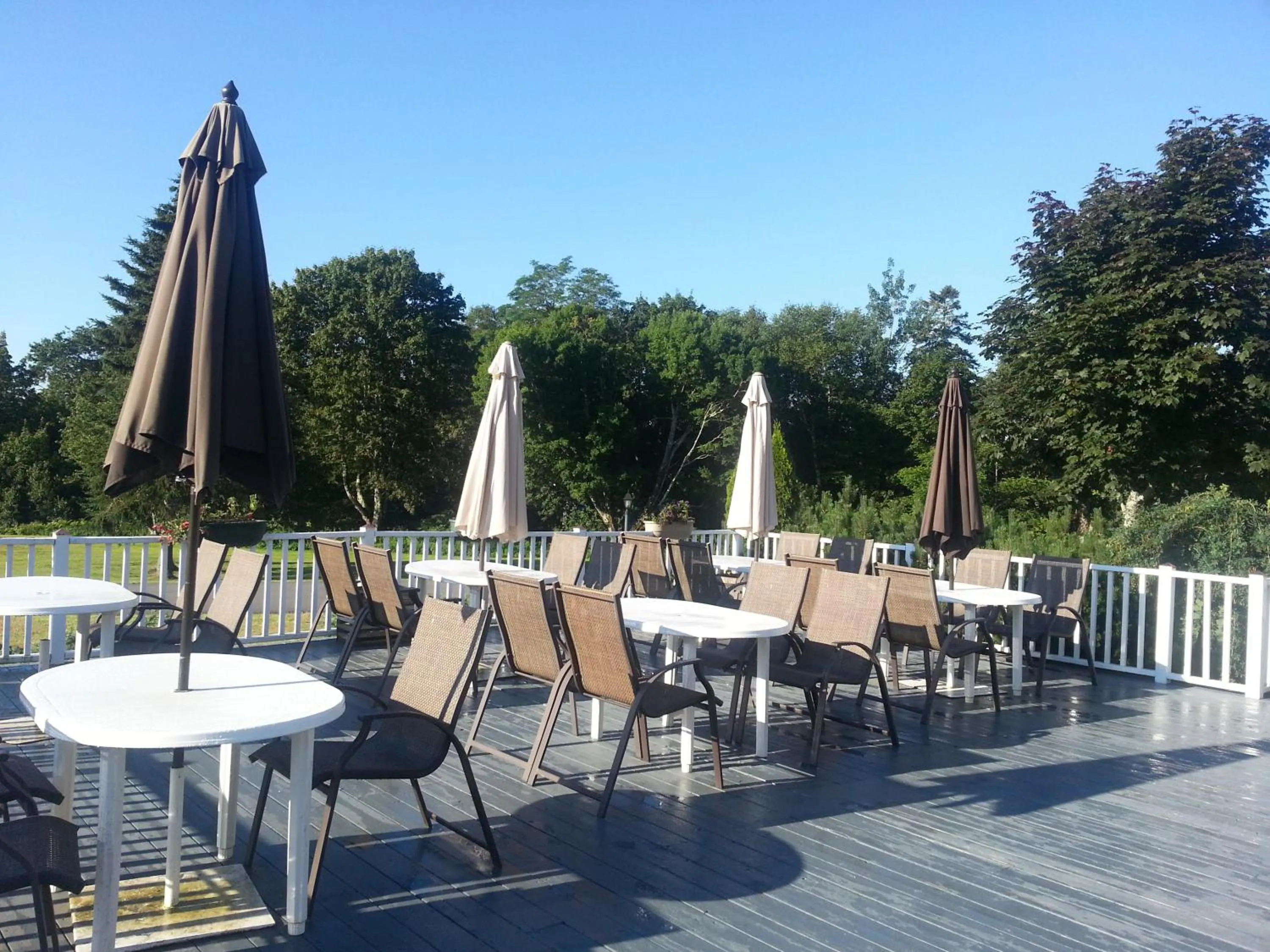 Balcony/Terrace in Granite Town Hotel