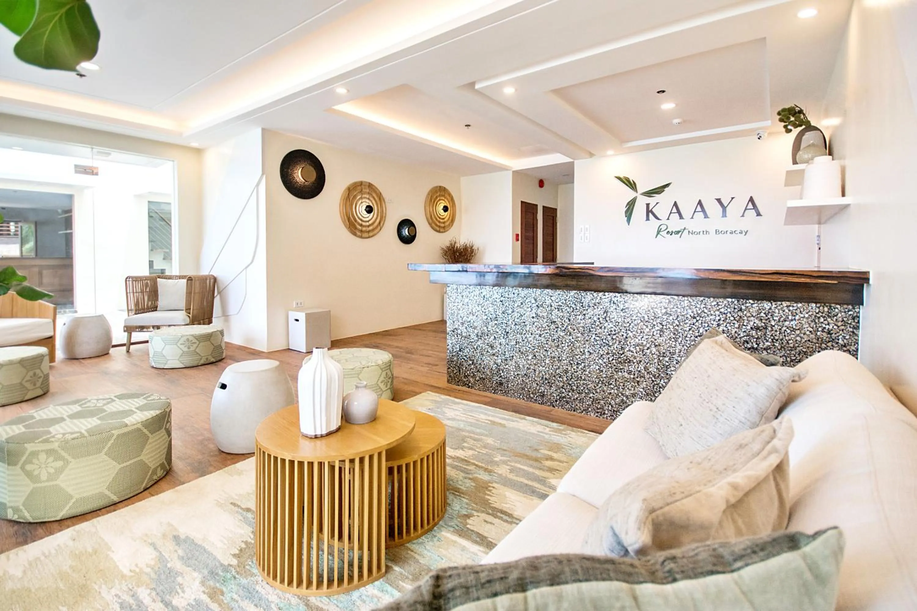 Lobby or reception in Kaaya Resort North Boracay