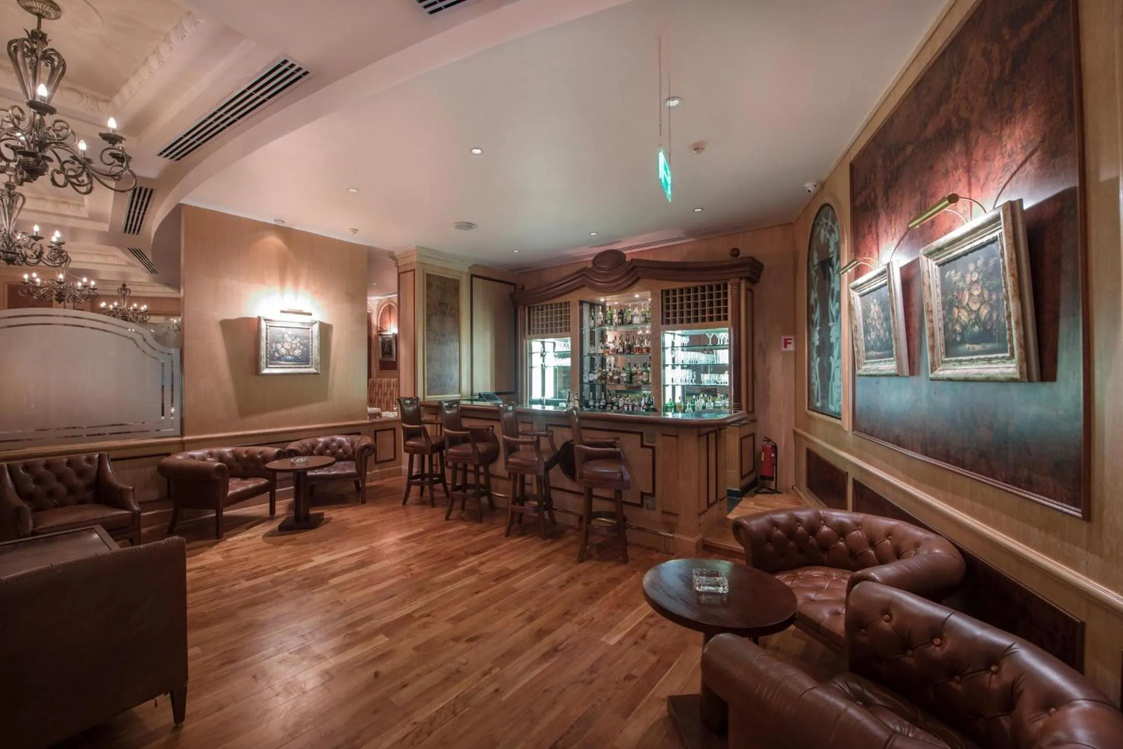 Restaurant/places to eat in Reef Oasis Blue Bay Resort & Spa