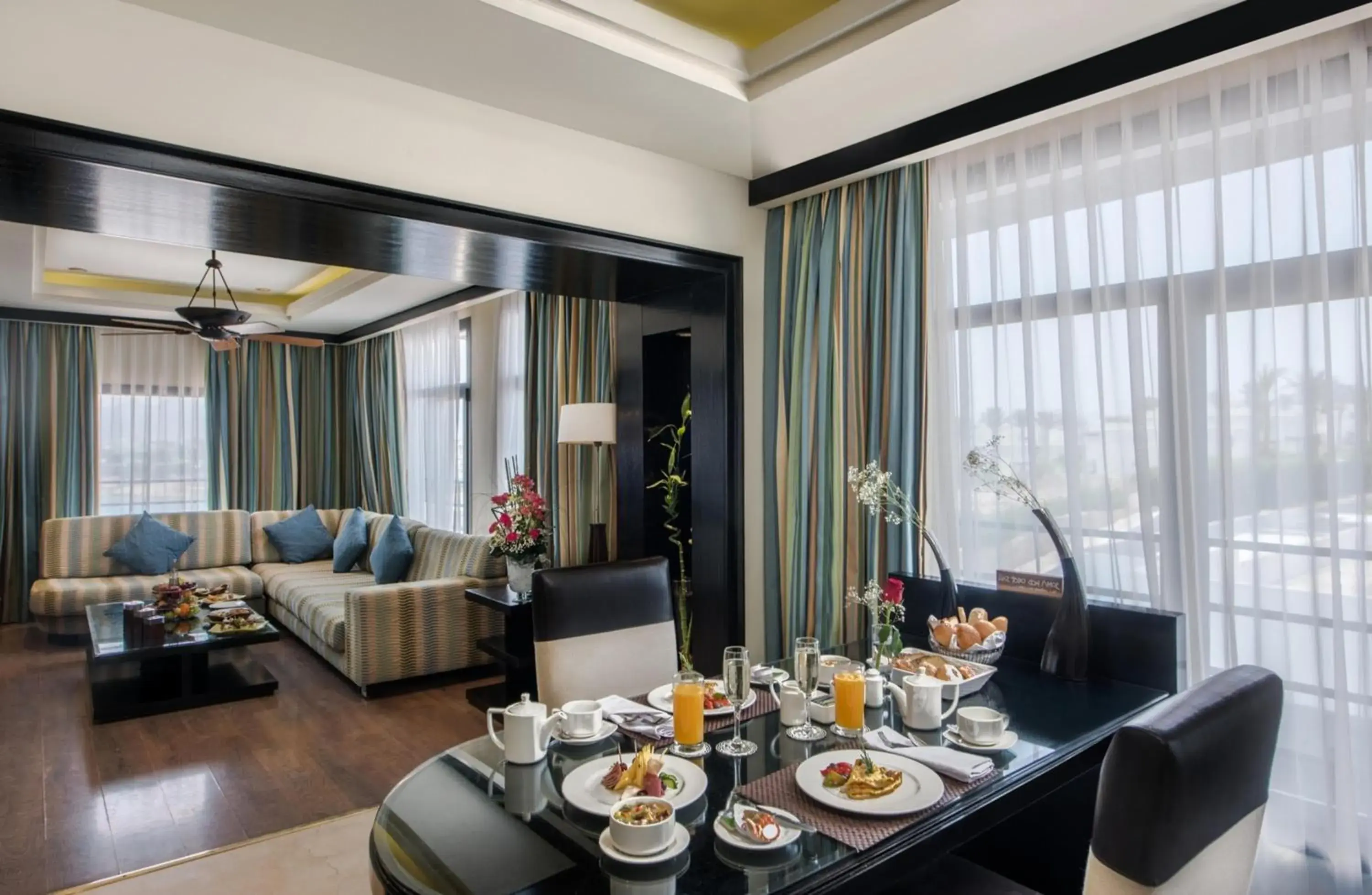 Executive Suite in Reef Oasis Blue Bay Resort & Spa Executive Suite in Reef Oasis Blue Bay Resort & Spa