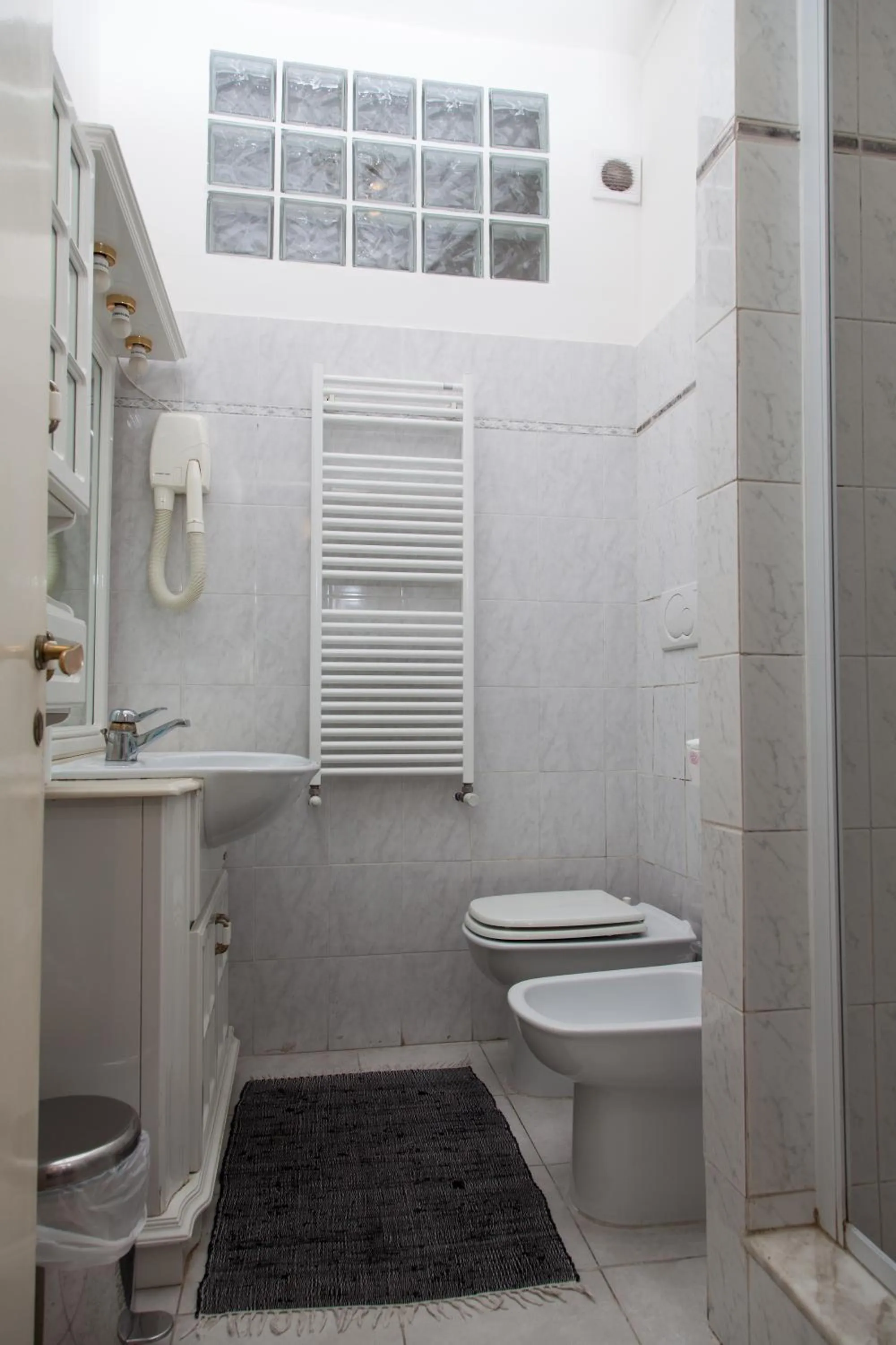 Toilet in Santa Croce