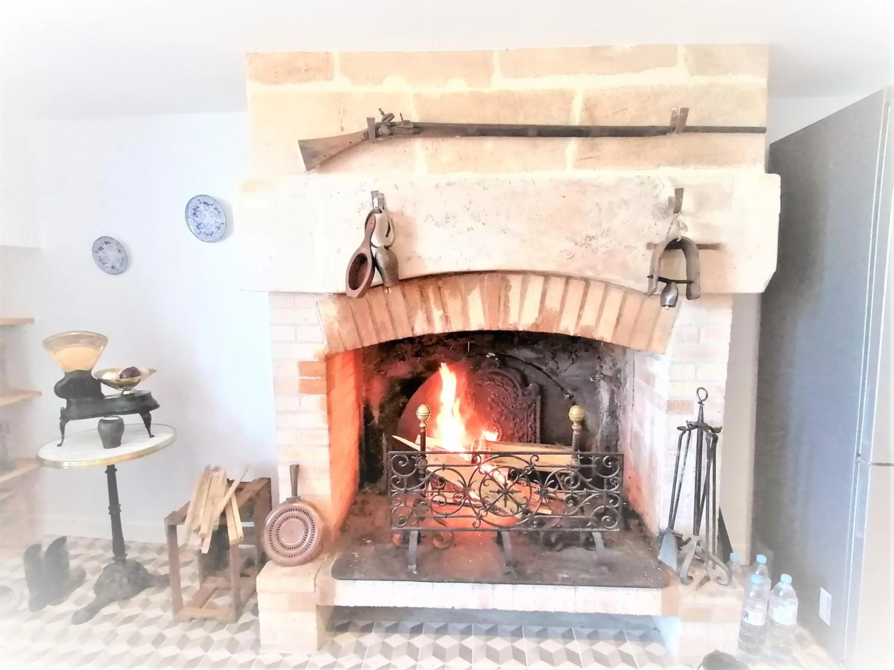 Domaine de Gaïa, Piscine, Pétanque, Ping Pong, proche Saint-Emilion