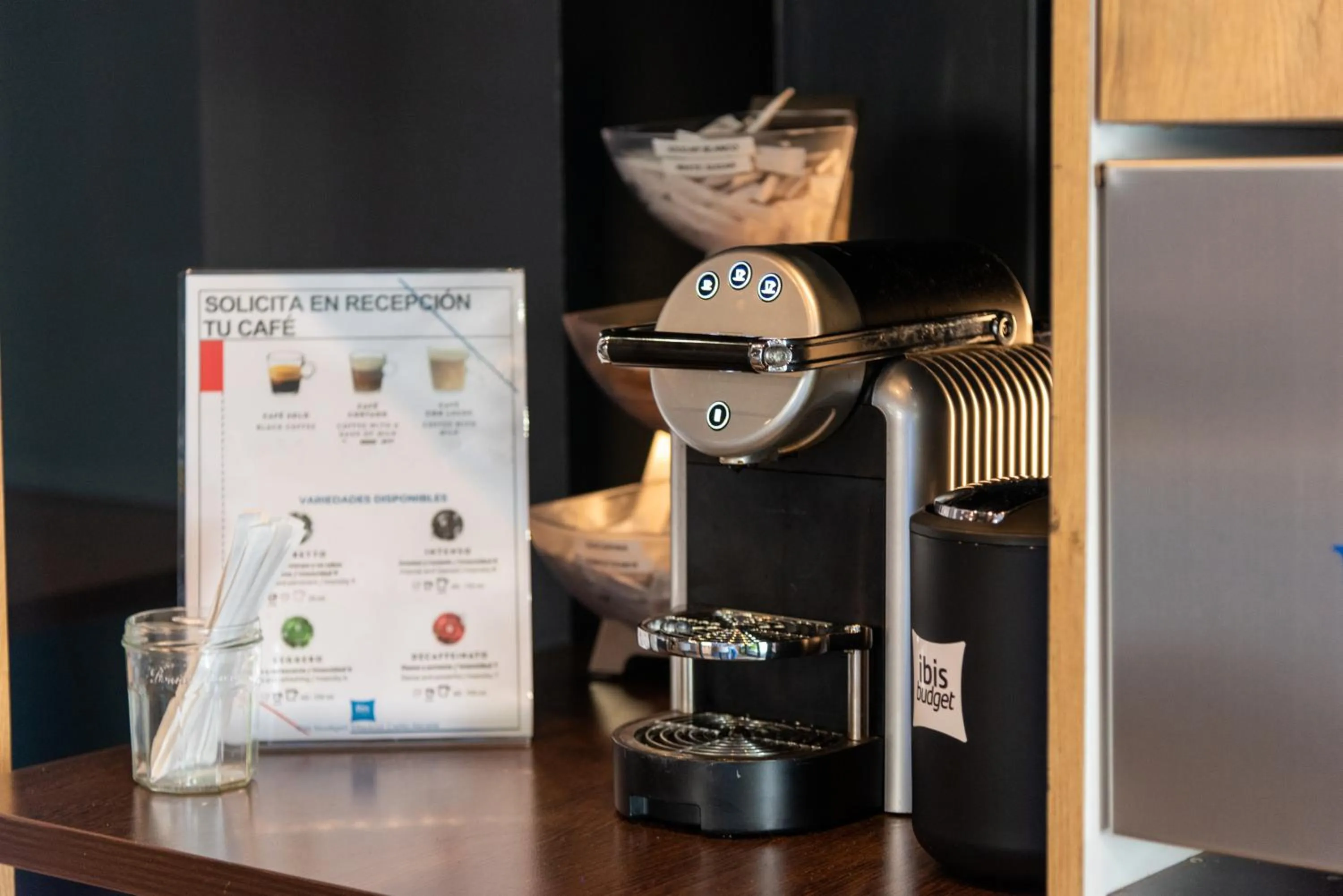 Coffee/tea facilities in Ibis Budget Madrid Calle Alcalá