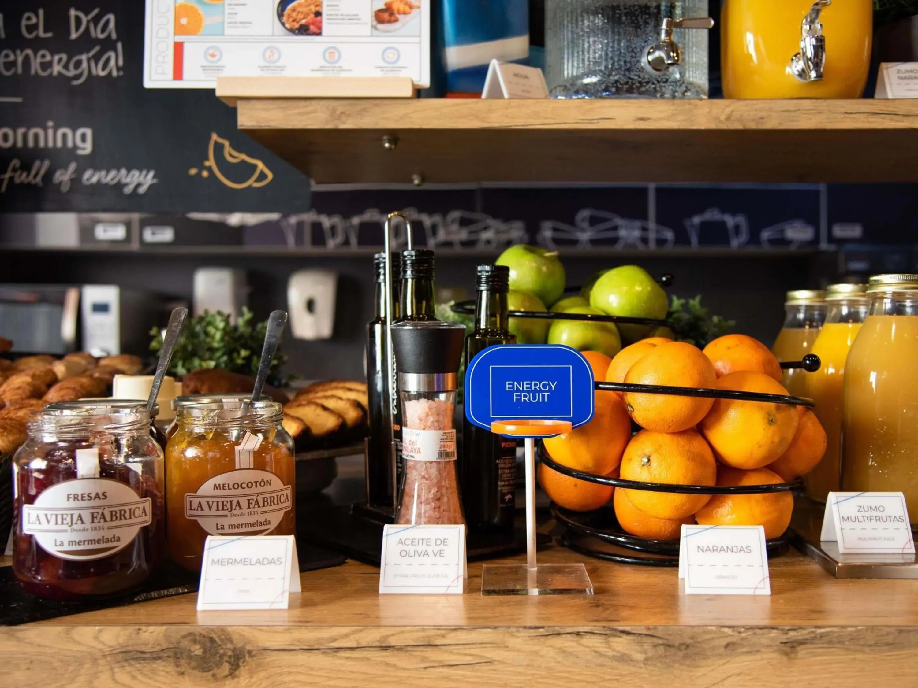 Property building in Ibis Budget Madrid Calle Alcalá Property building in Ibis Budget Madrid Calle Alcalá