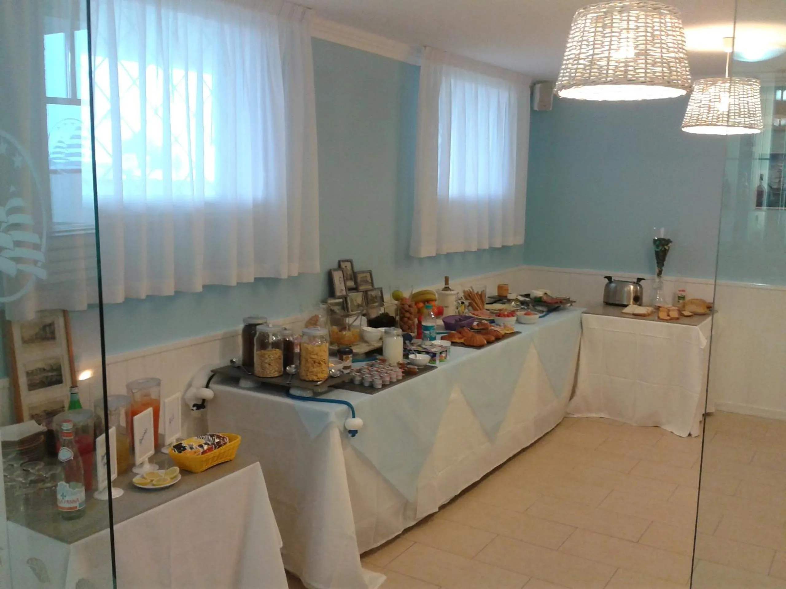 Breakfast in Hotel Belvedere Spiaggia