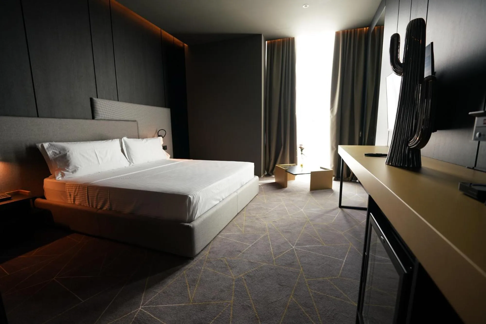 Photo of the whole room, Bed in The Central View Boutique Hotel