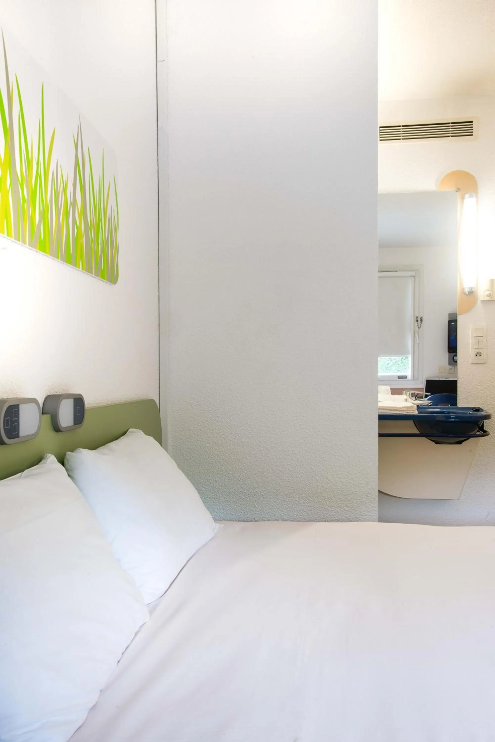 Bed in ibis budget Issoire