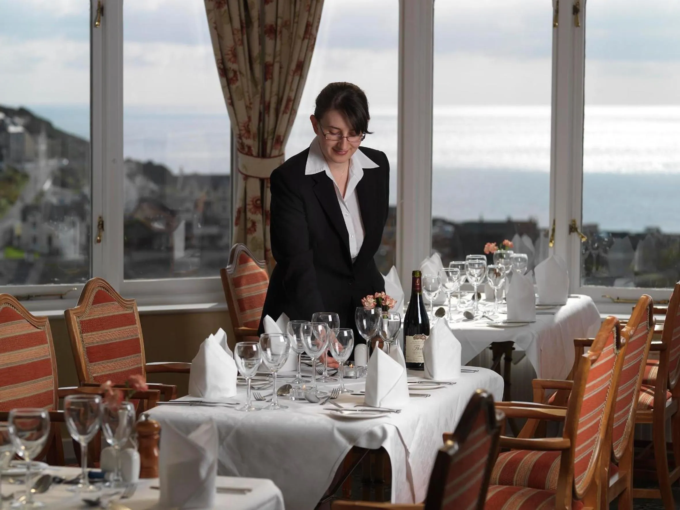 Restaurant/places to eat in Fernhill Hotel