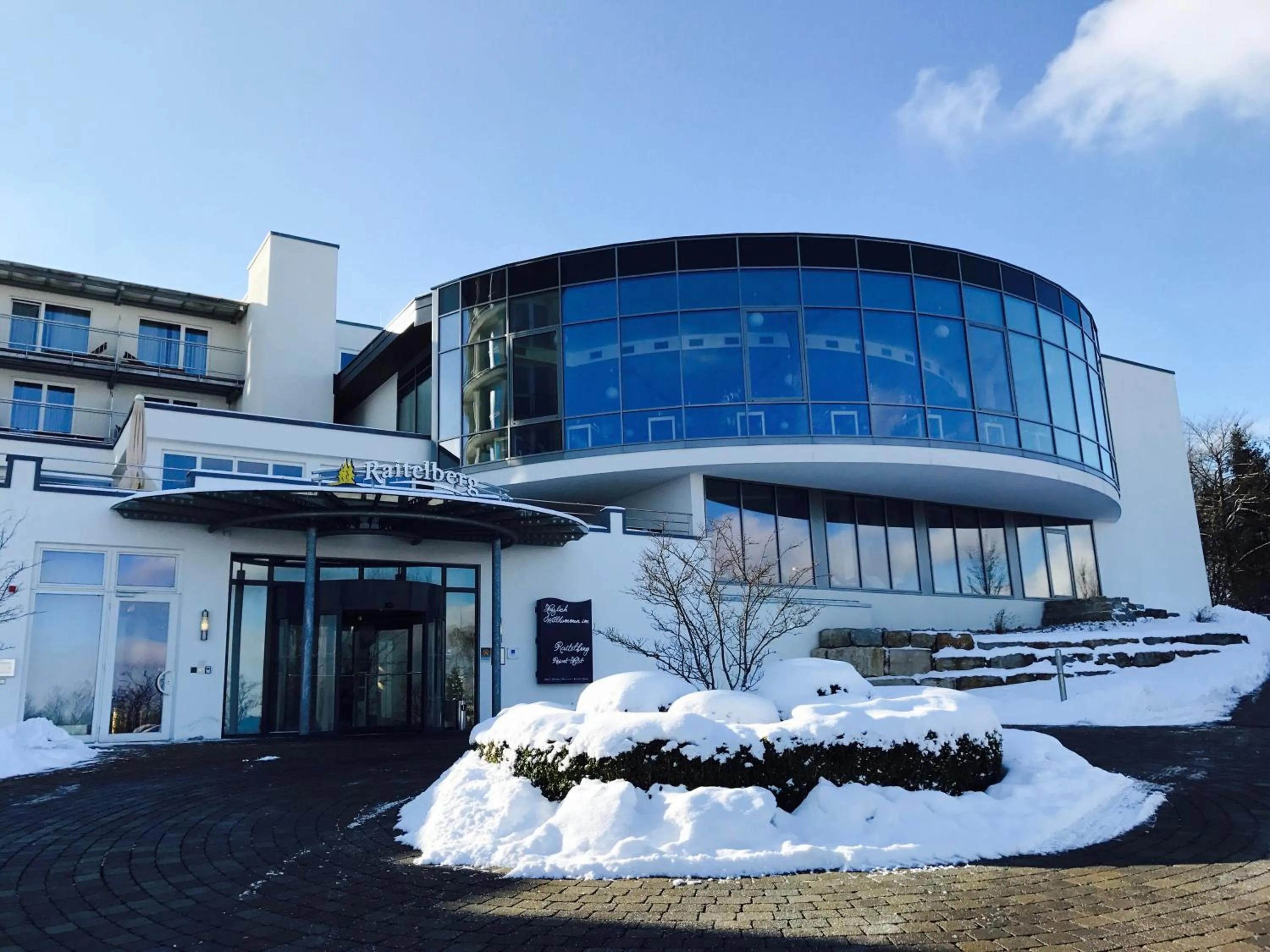 Facade/entrance in Raitelberg Resort