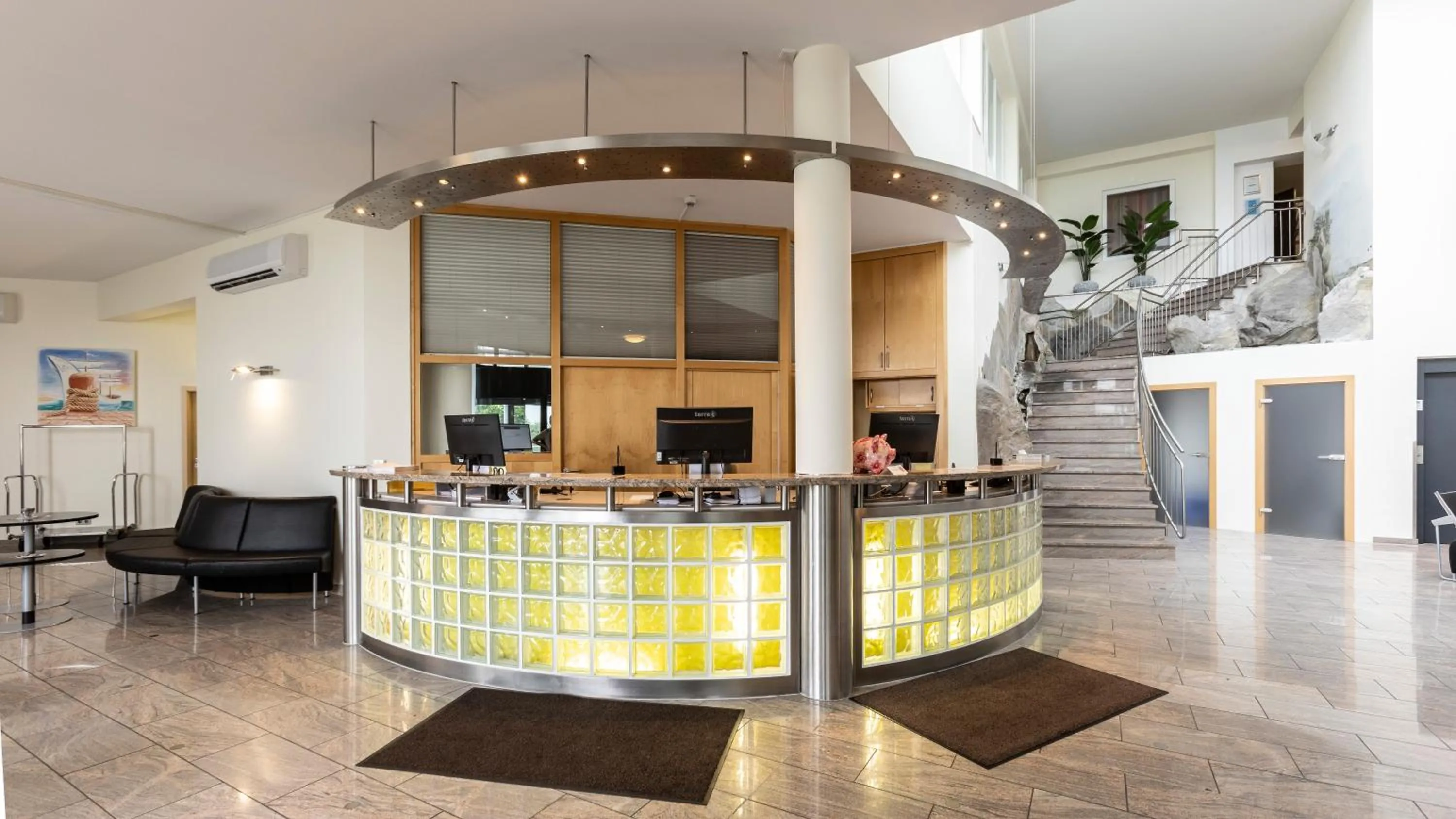 Lobby or reception in Raitelberg Resort