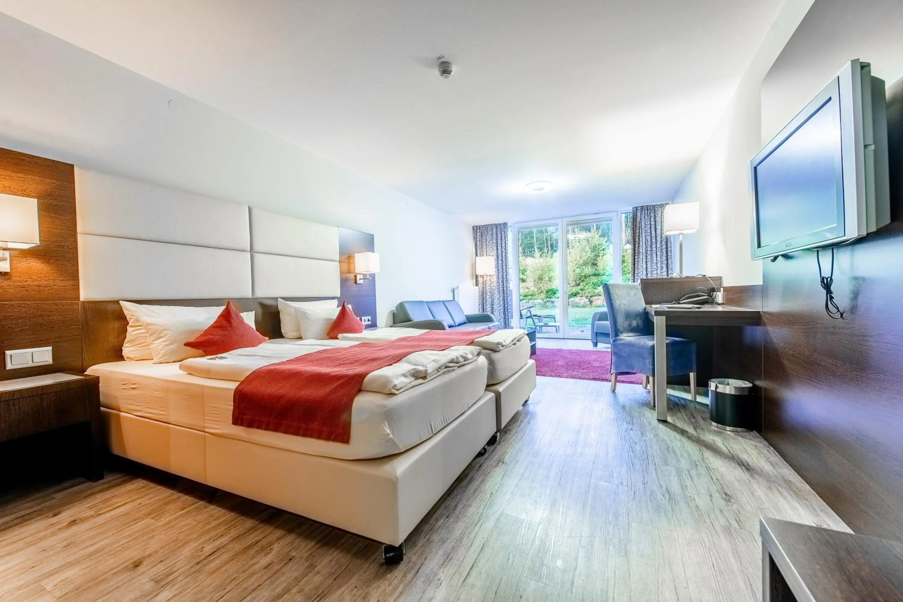 Photo of the whole room, Bed in Raitelberg Resort