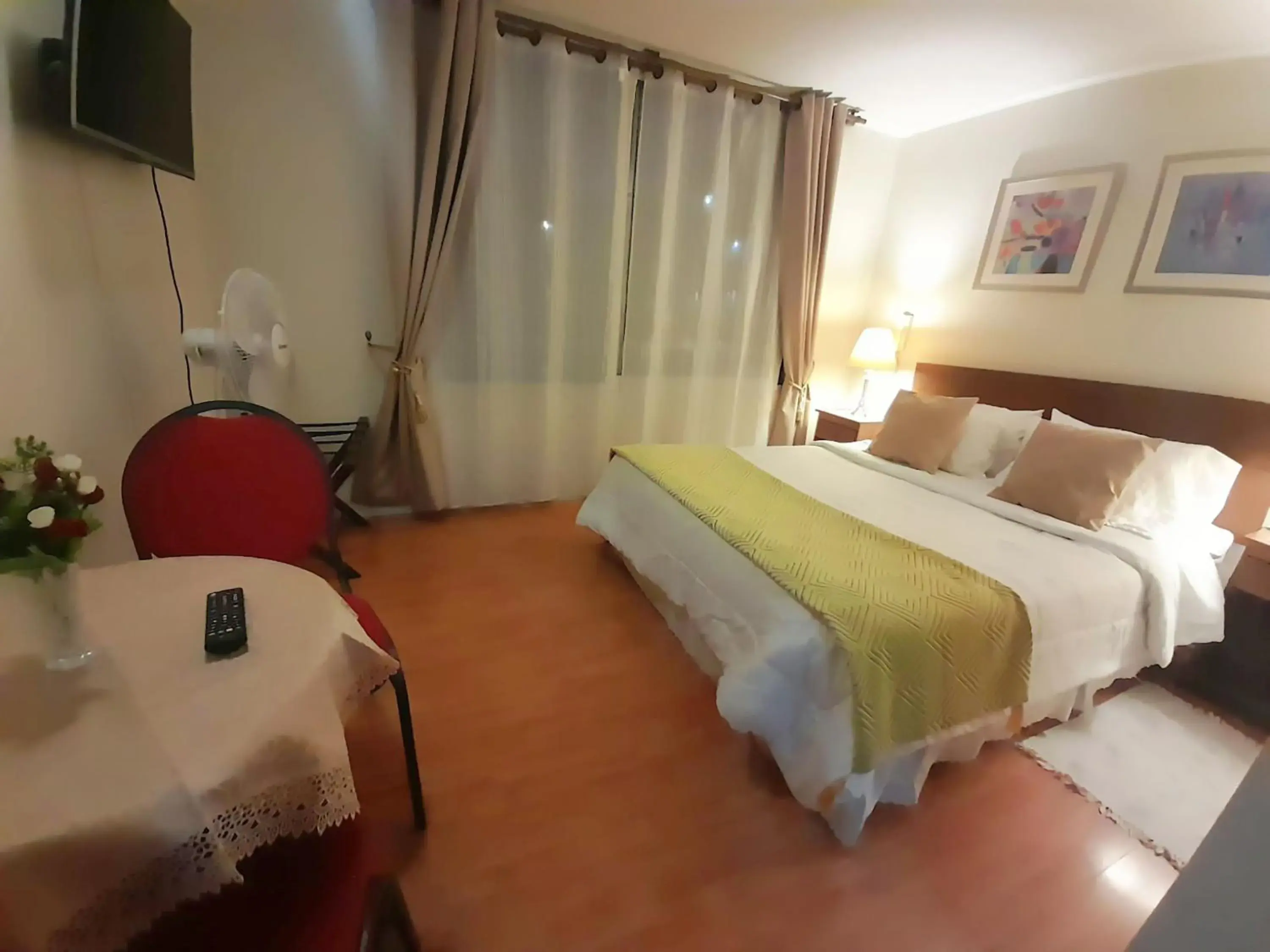 TV and multimedia, Bed in VIP Apartments Chile TV and multimedia, Bed in VIP Apartments Chile