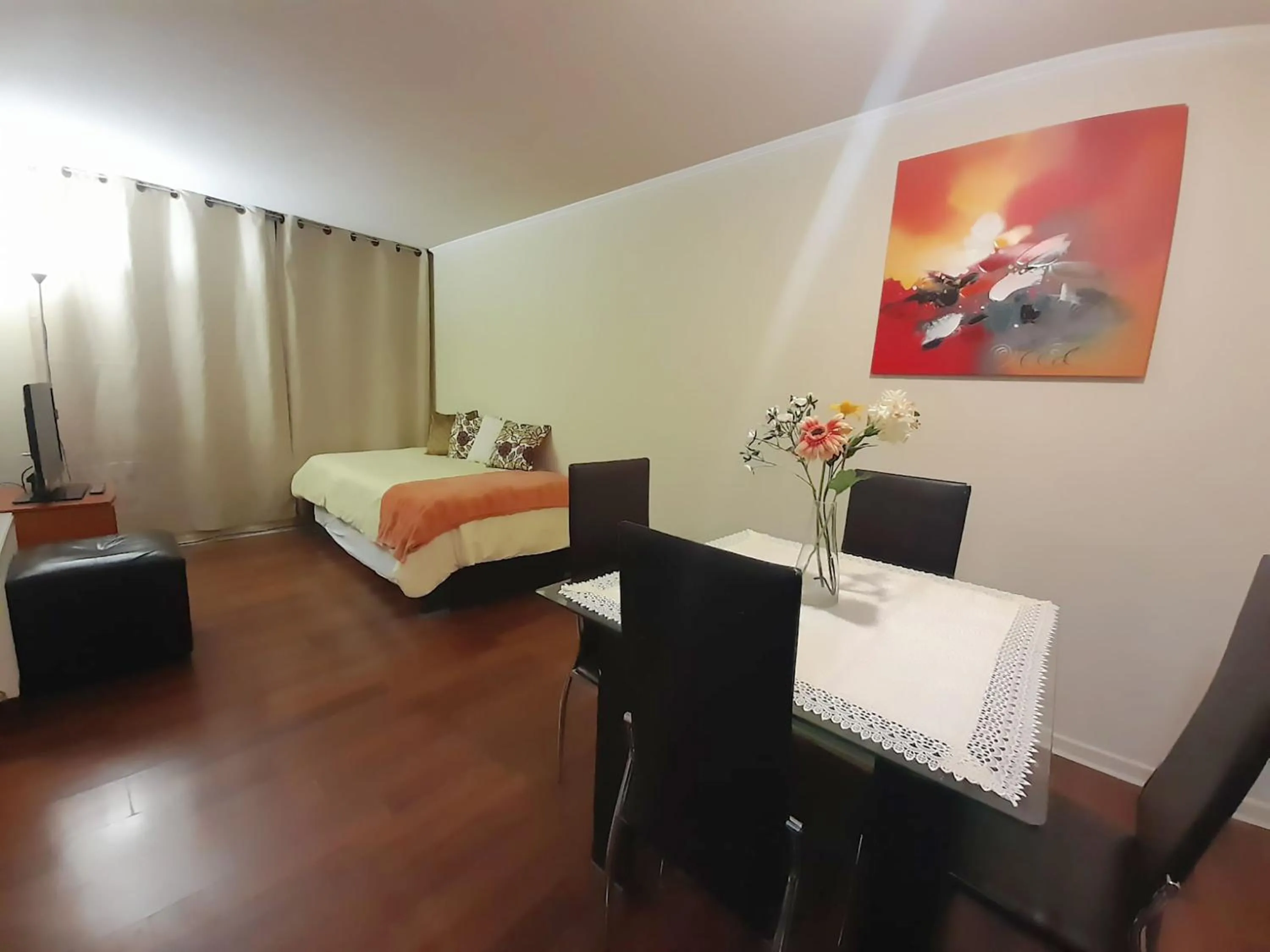 Decorative detail, Bed in VIP Apartments Chile