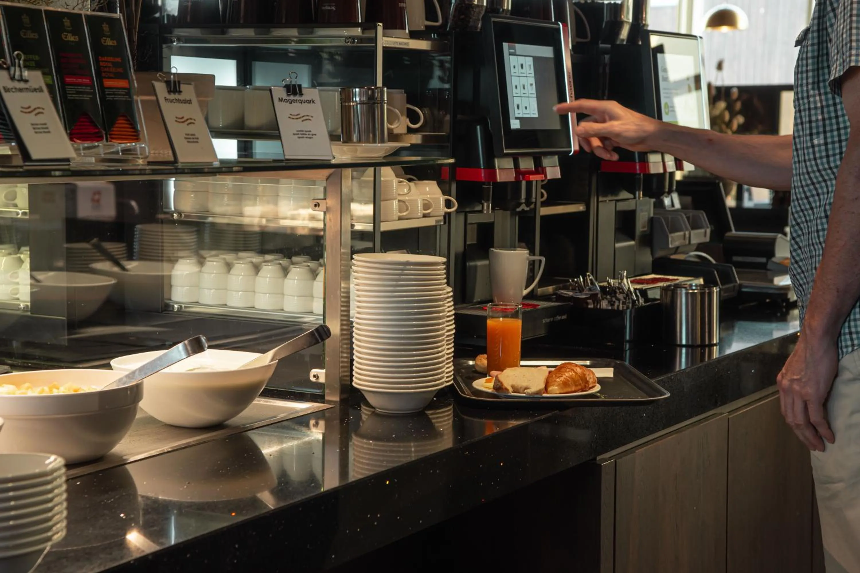 Restaurant/places to eat in Hotel Sempachersee