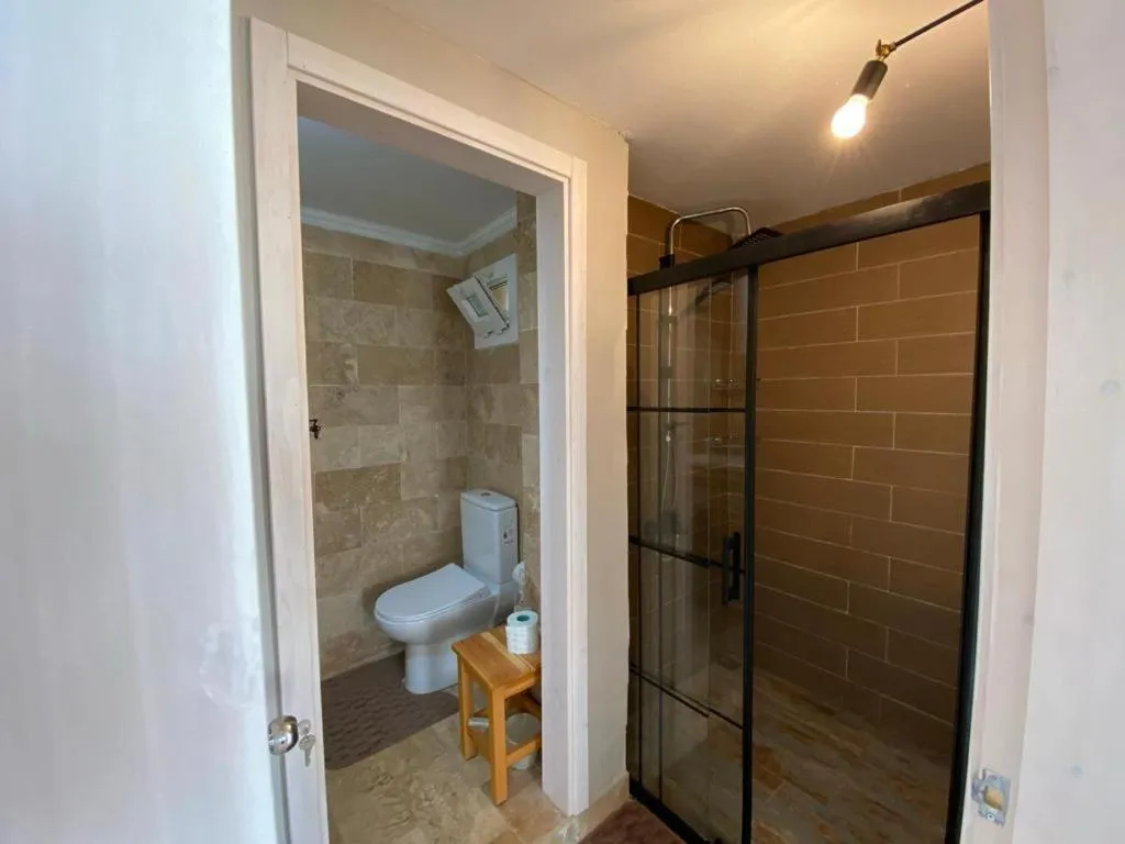 Shower in Casa Di Datca