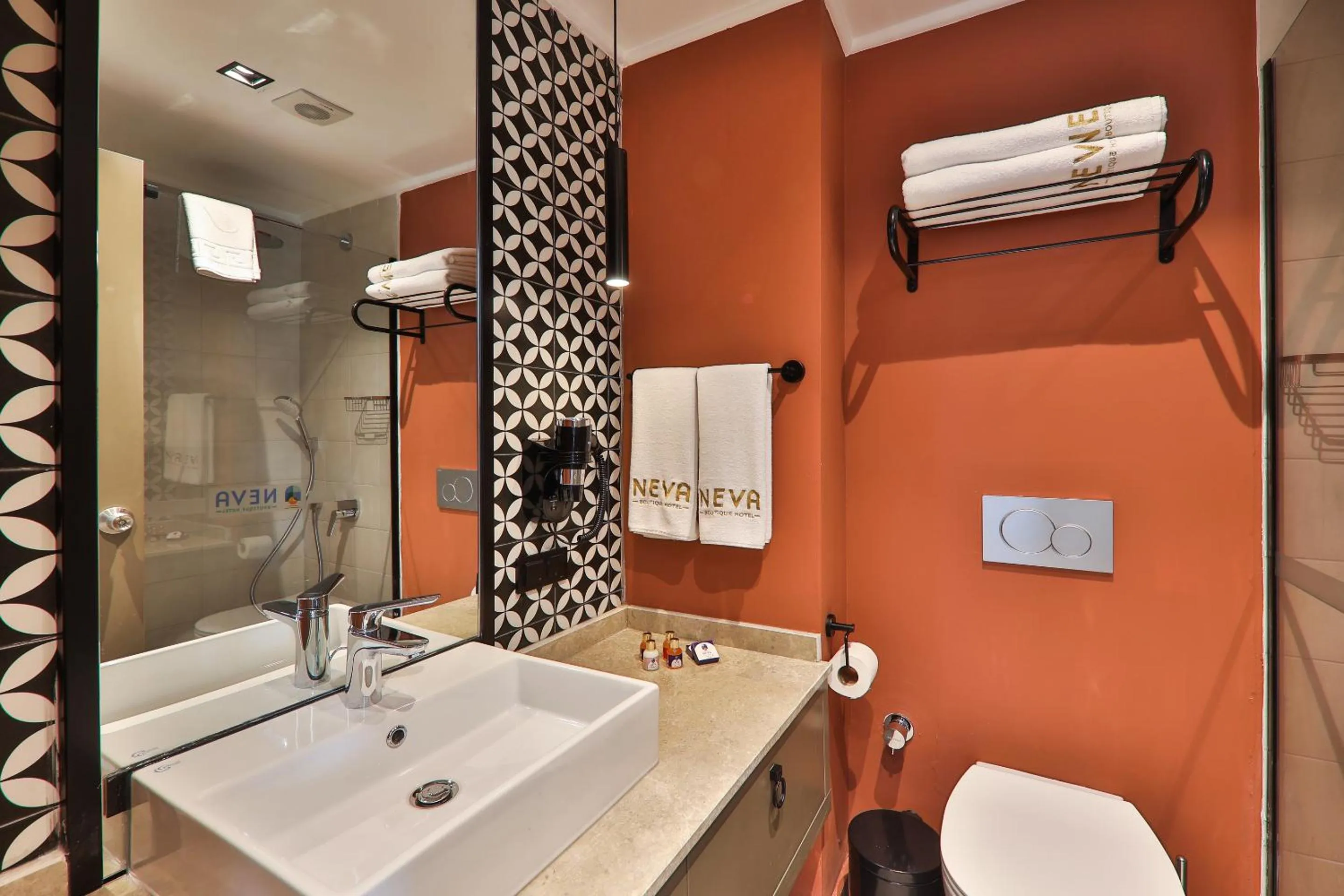 Bathroom in Neva Kaş