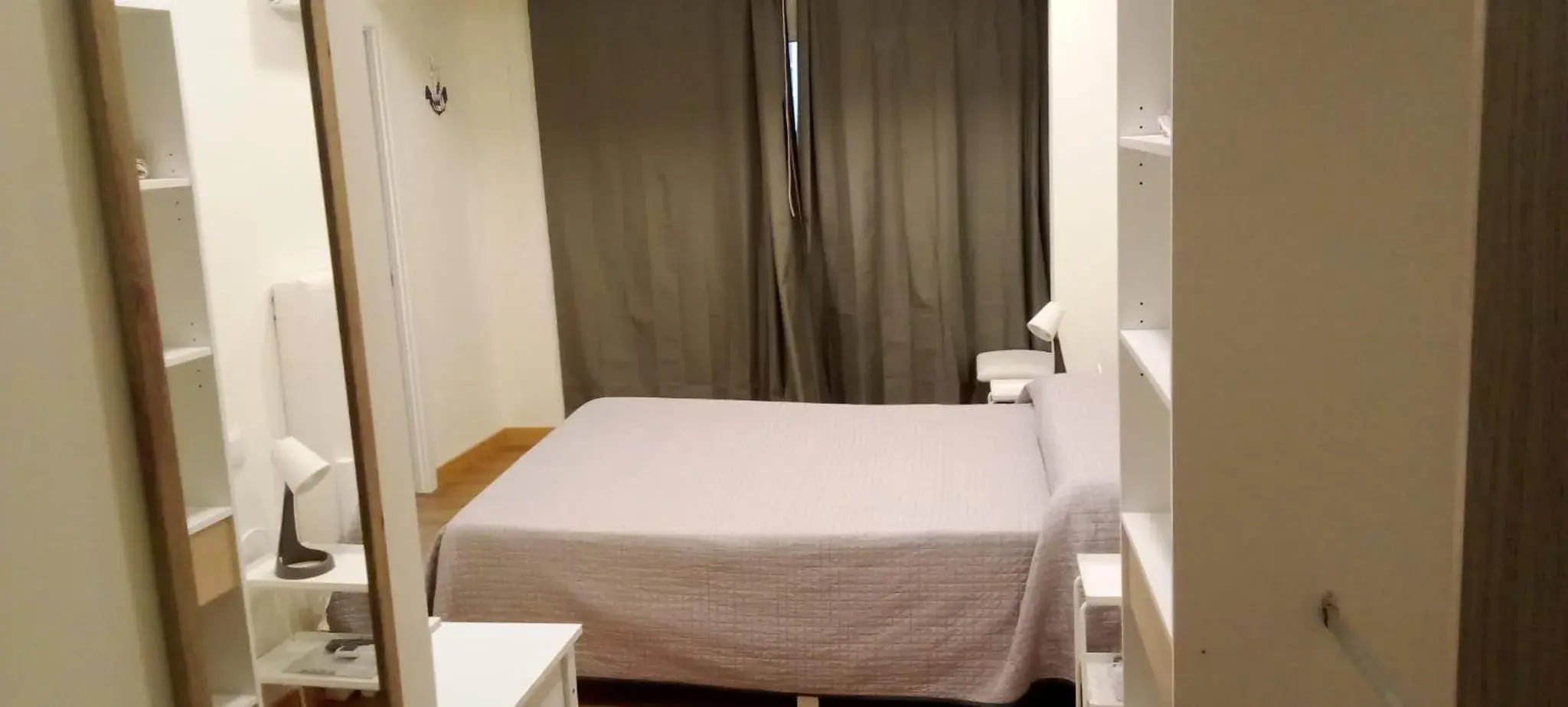 Superior Double Room in Innmare Fortuna Hotel Dos Estrellas Superior Double Room in Innmare Fortuna Hotel Dos Estrellas