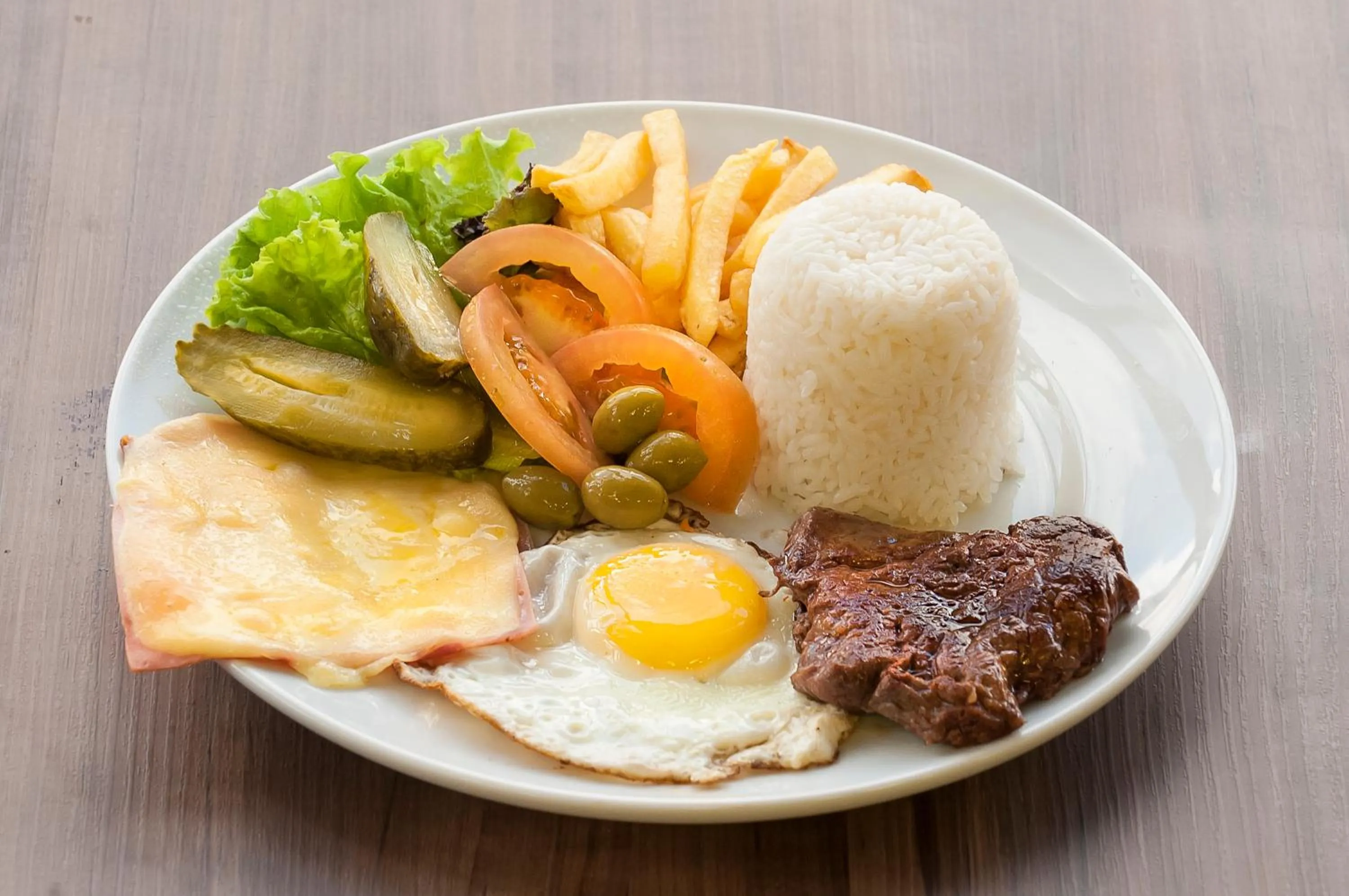 Food in Kennedy Executive Hotel