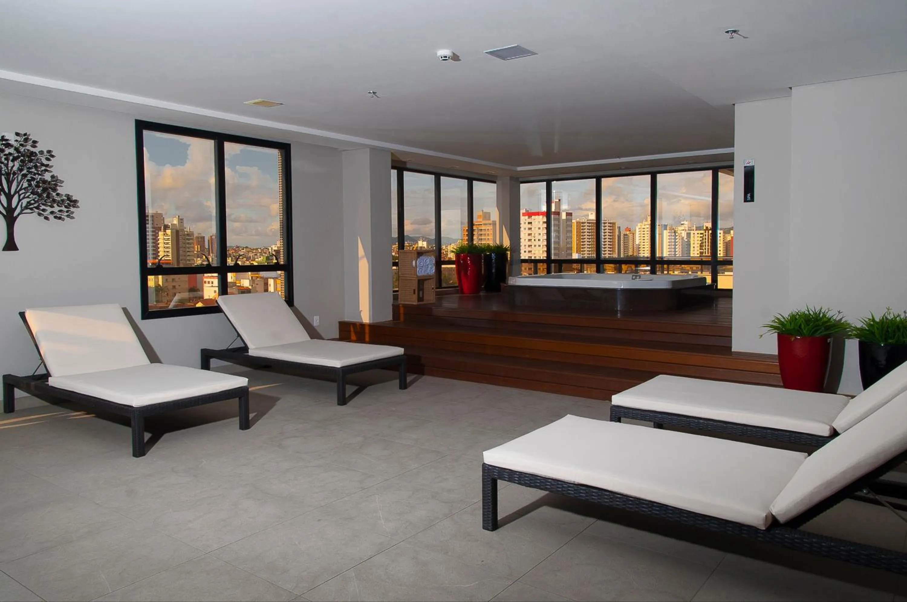 Spa and wellness centre/facilities in Kennedy Executive Hotel