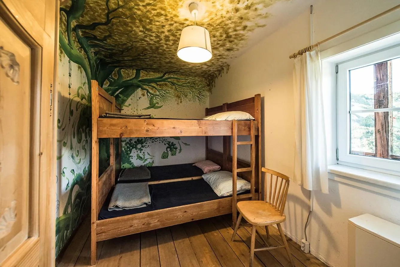 Bed in Gjaid-Alm 1739m am Dachstein-Only Accessible by Cable Car