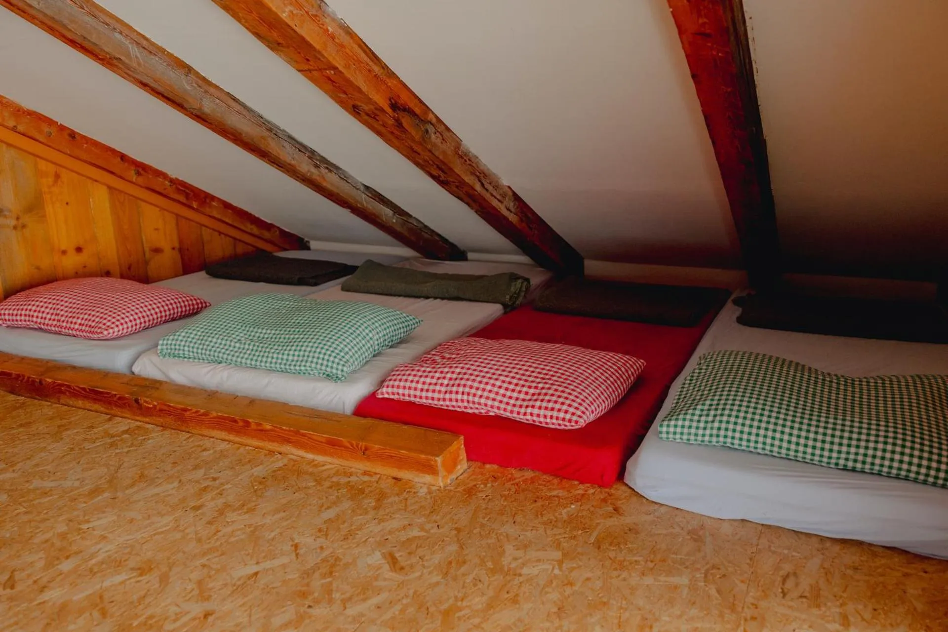 Bed in Gjaid-Alm 1739m am Dachstein-Only Accessible by Cable Car