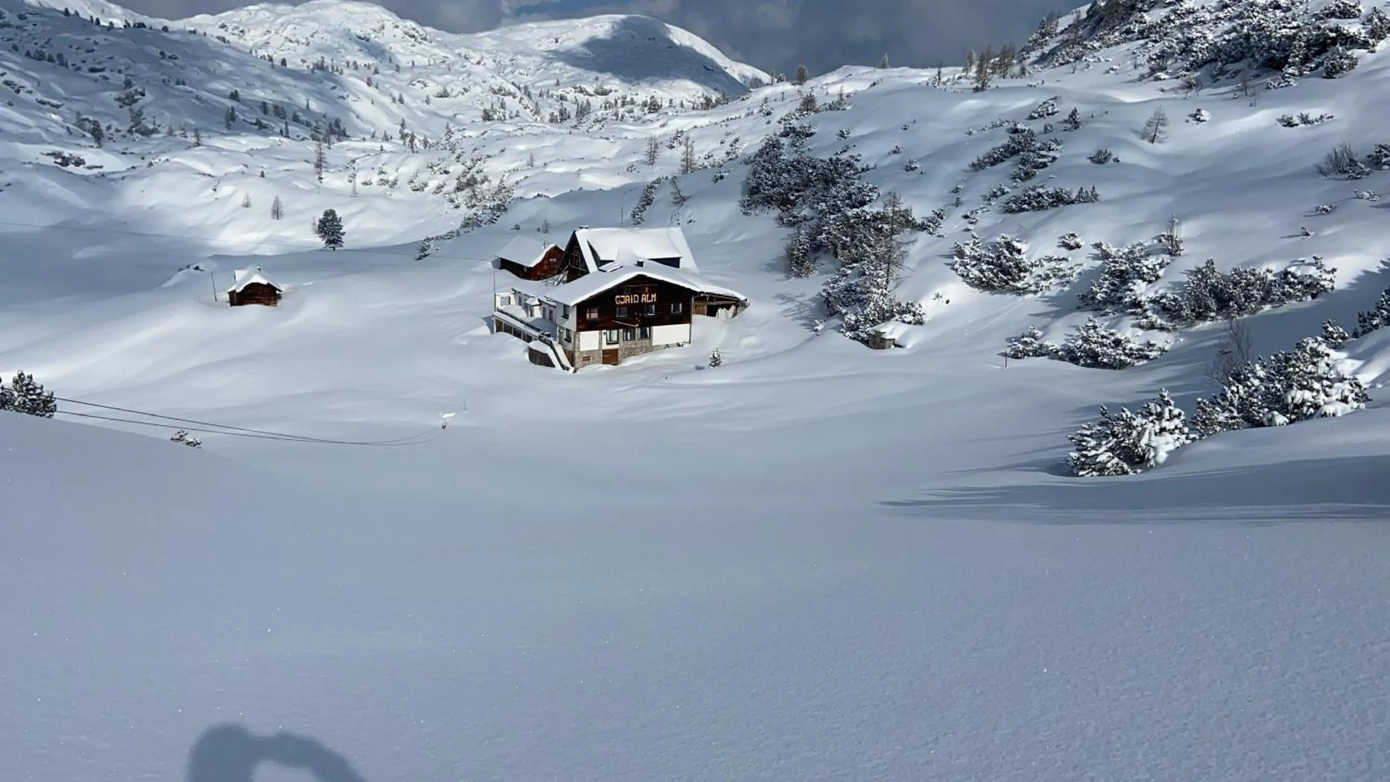 Gjaid-Alm 1739m am Dachstein-Only Accessible by Cable Car