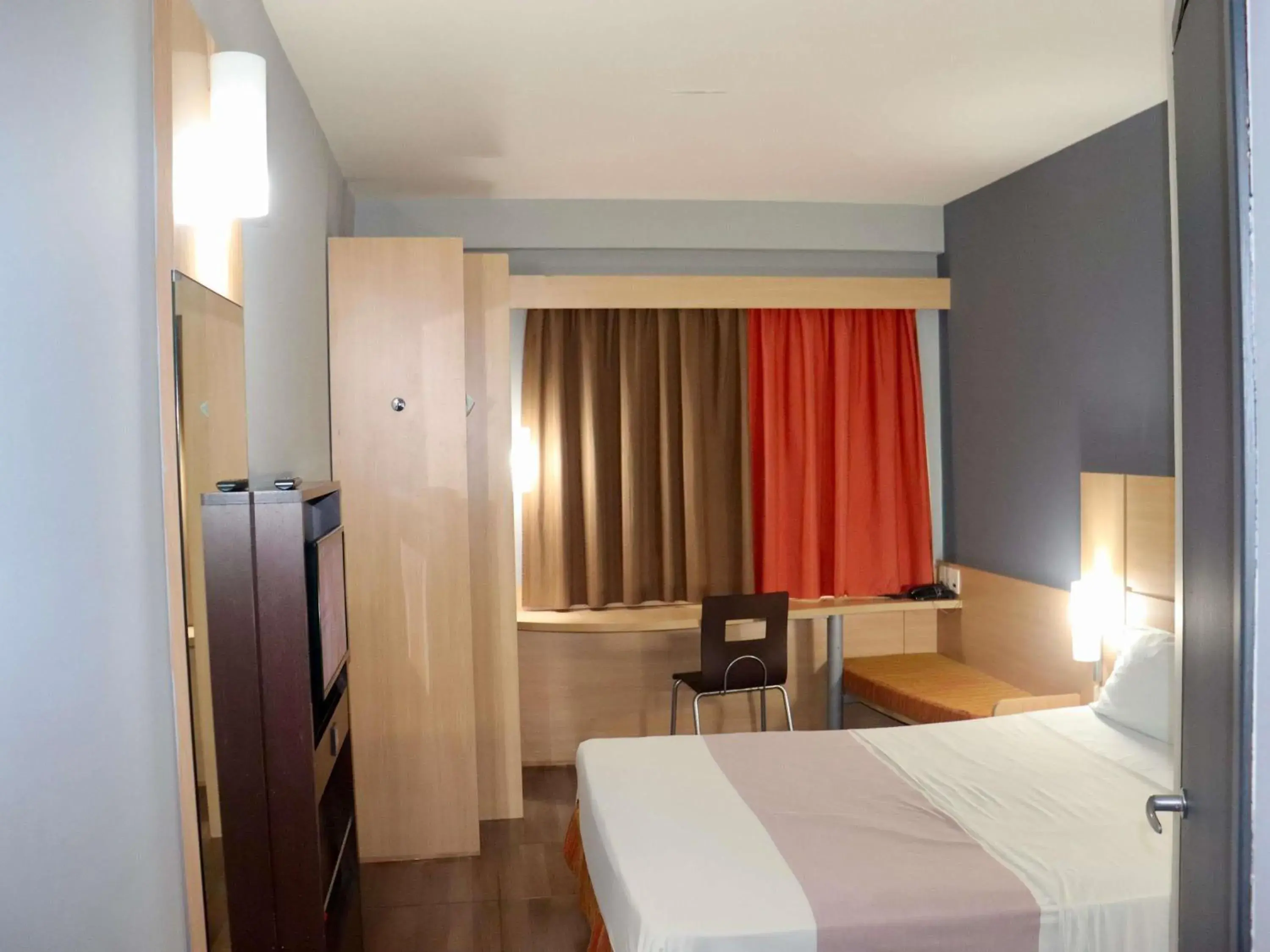 Bedroom, Bed in Ibis Mossoro Bedroom, Bed in Ibis Mossoro