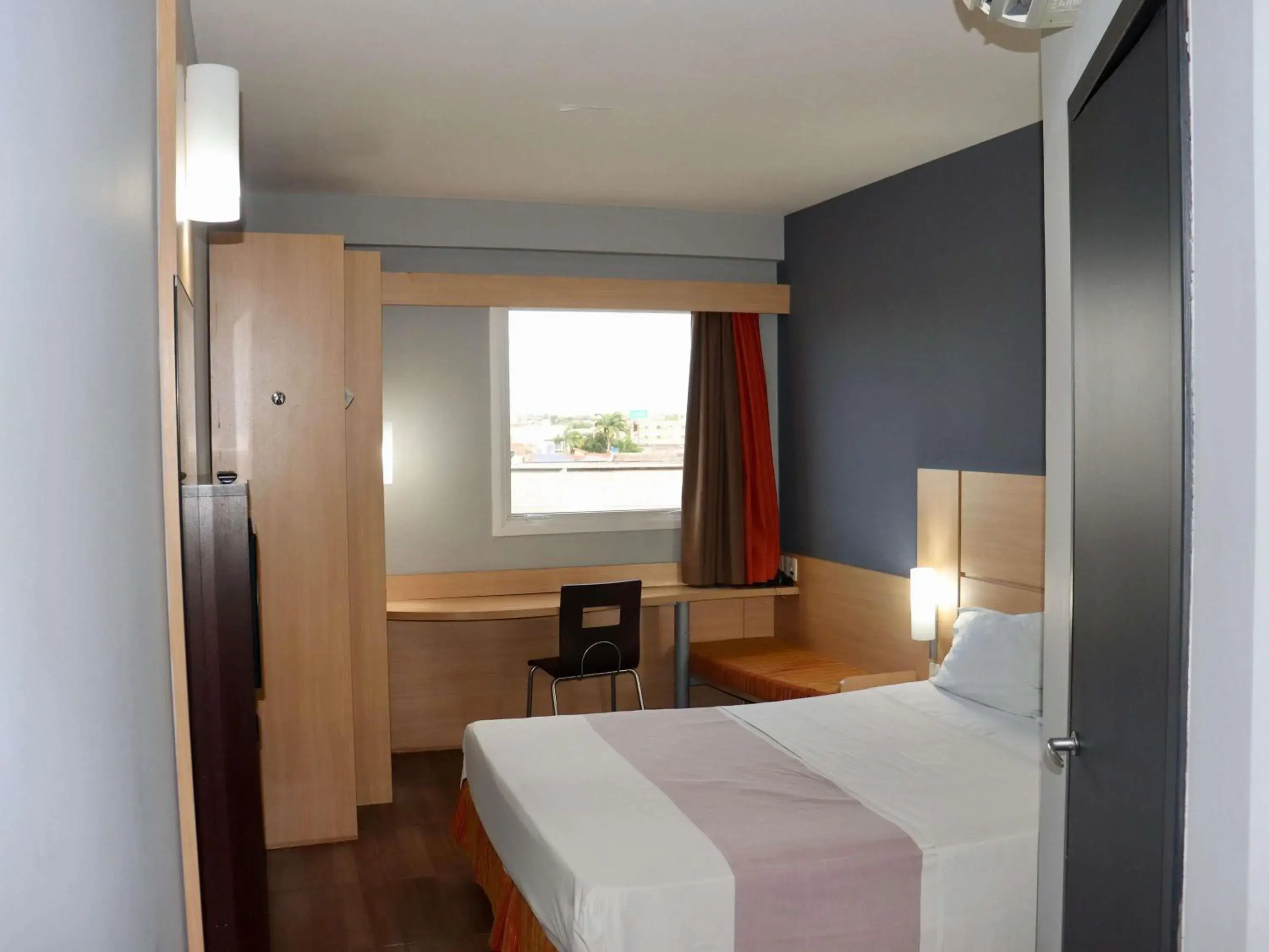 Bedroom, Bed in Ibis Mossoro Bedroom, Bed in Ibis Mossoro