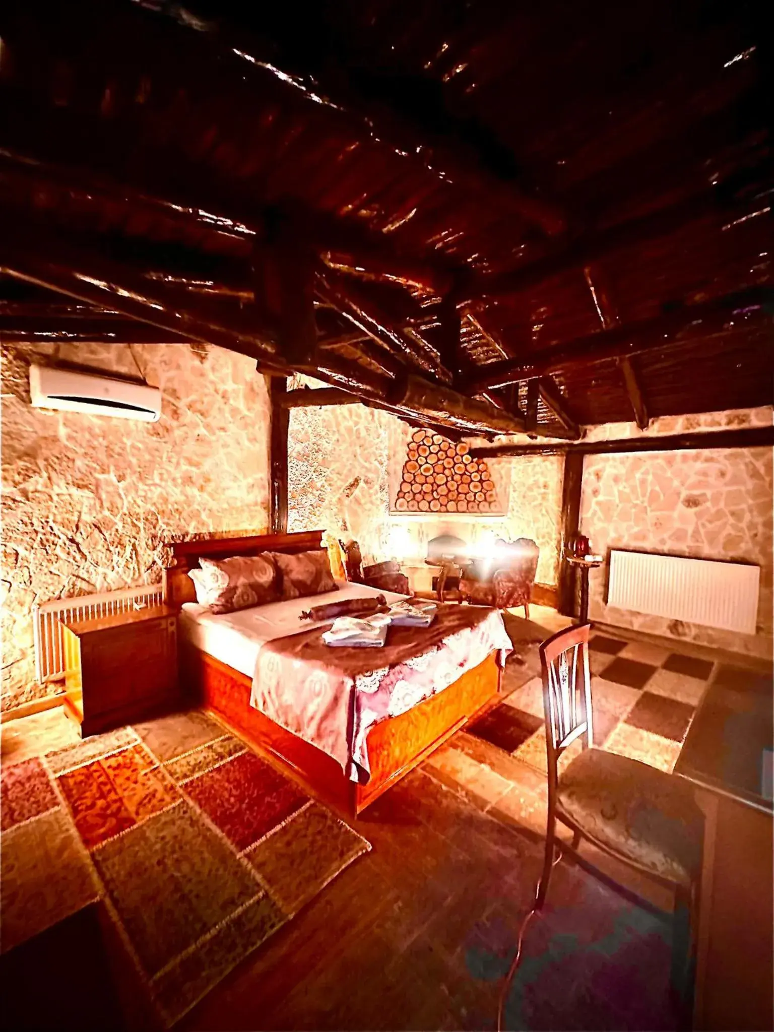 Standard King Room in Heritage Cave Inn Hotel Standard King Room in Heritage Cave Inn Hotel