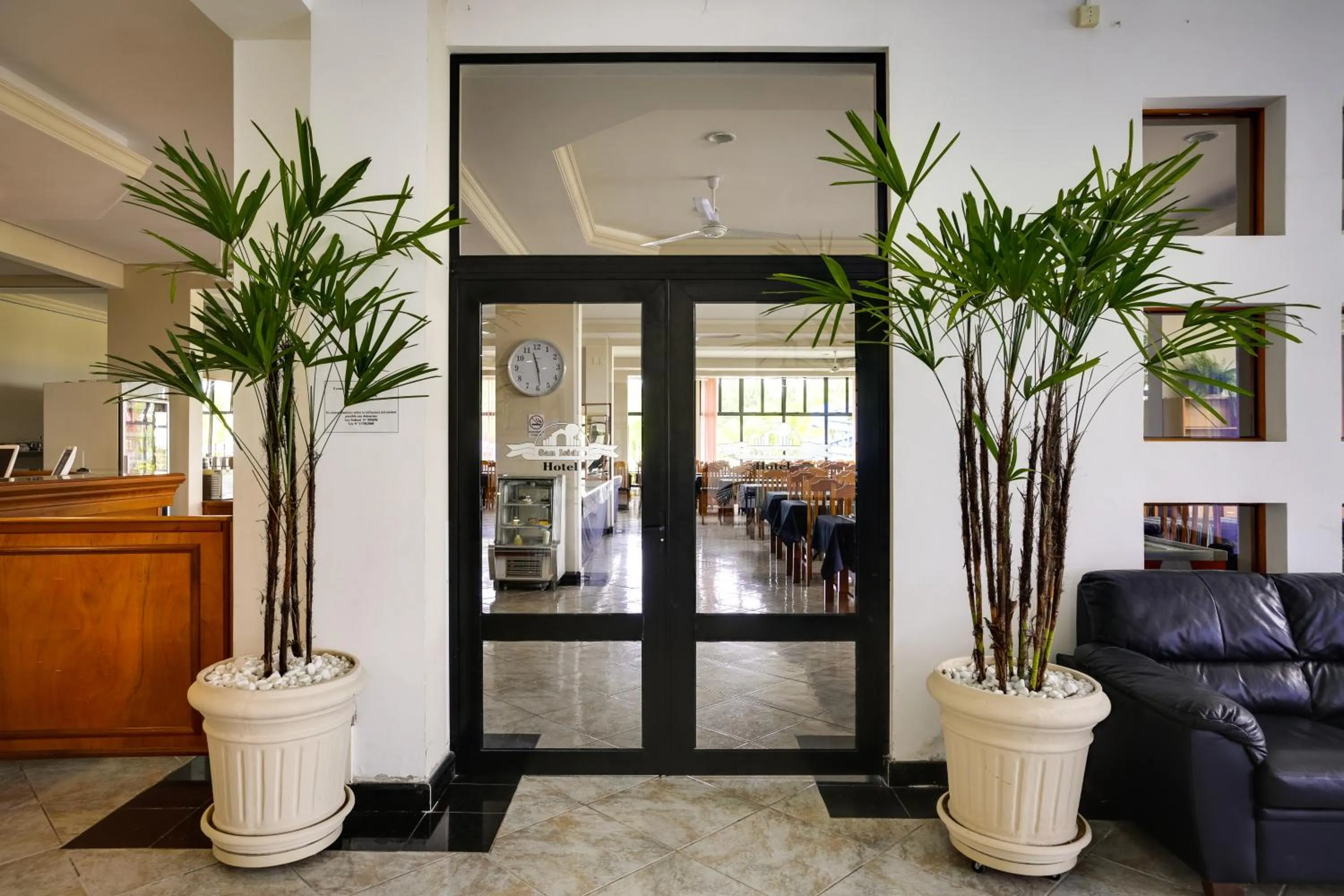 Restaurant/places to eat in Hotel San Isidro