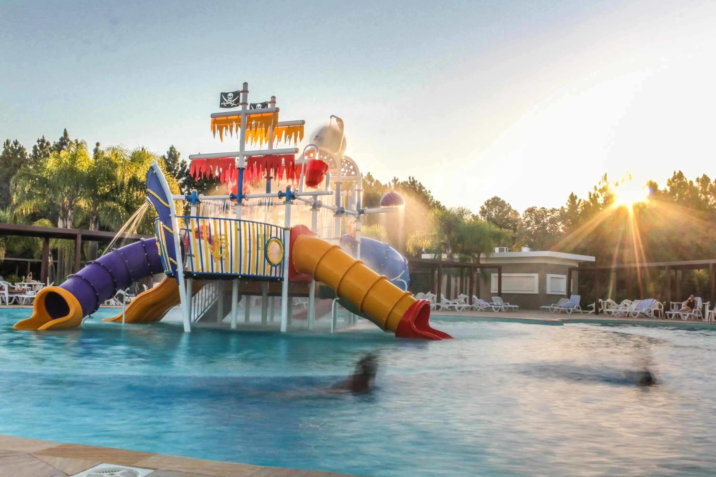 Swimming pool in Hotel San Isidro