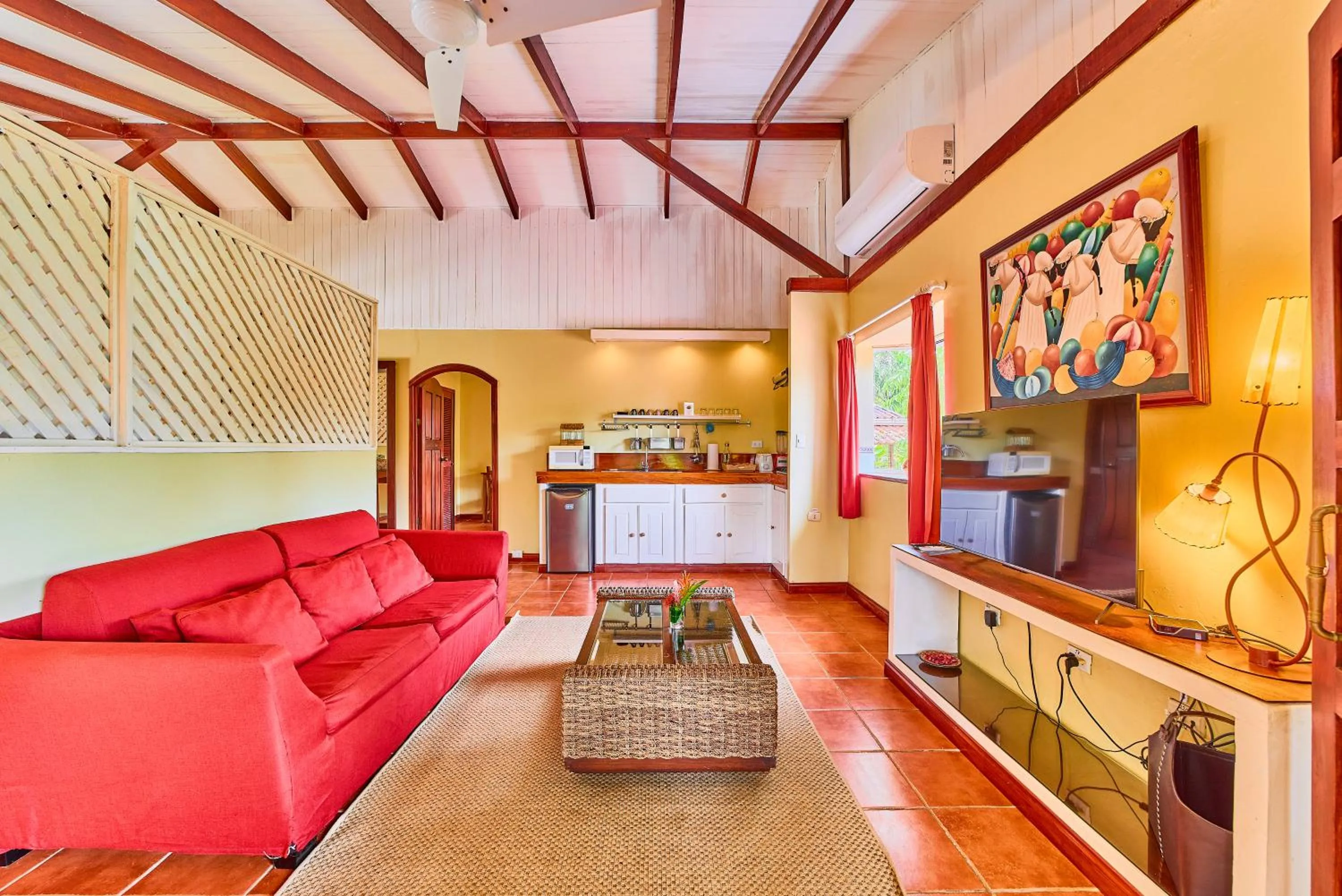 TV and multimedia in Hotel El Encanto