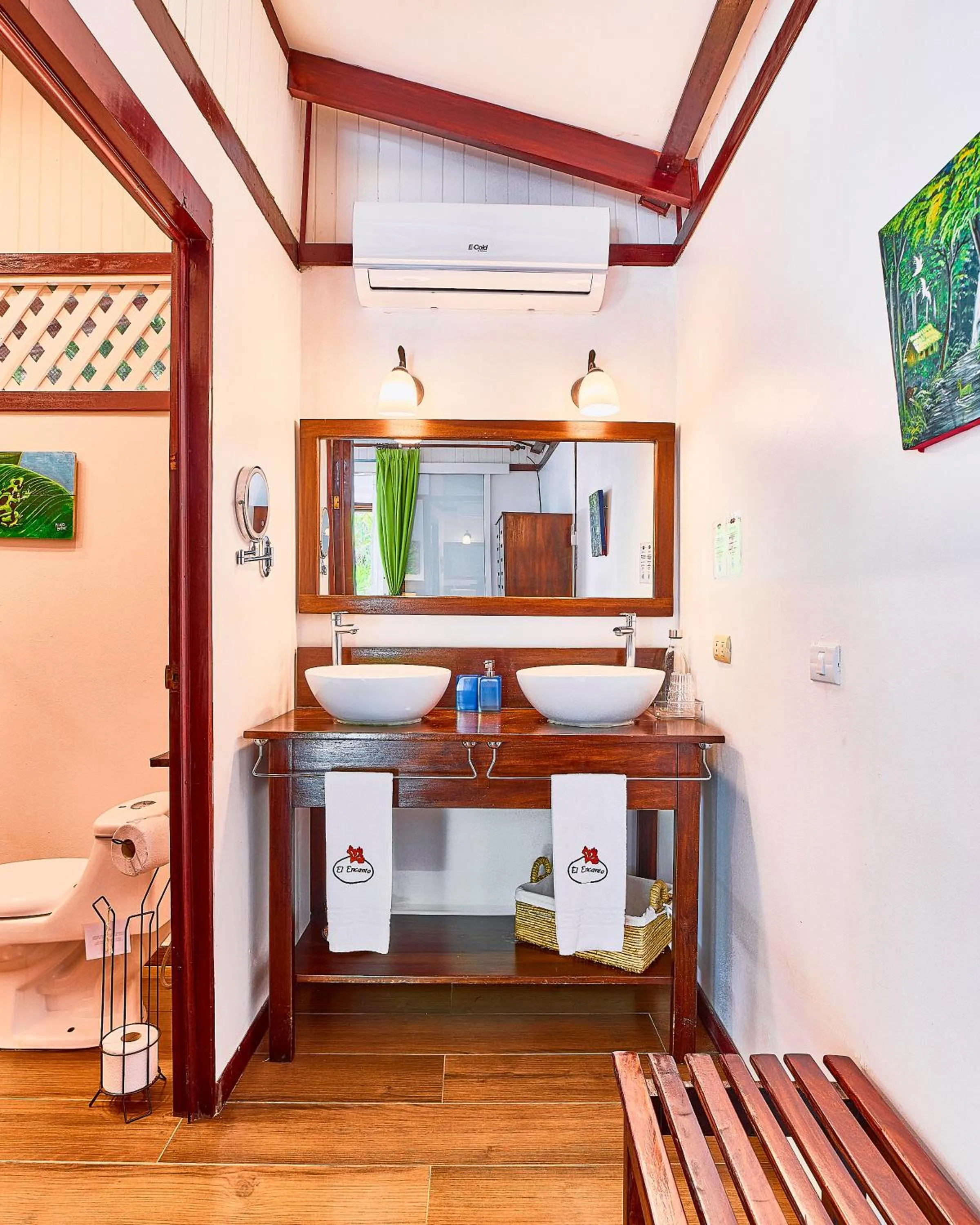 Bathroom in Hotel El Encanto