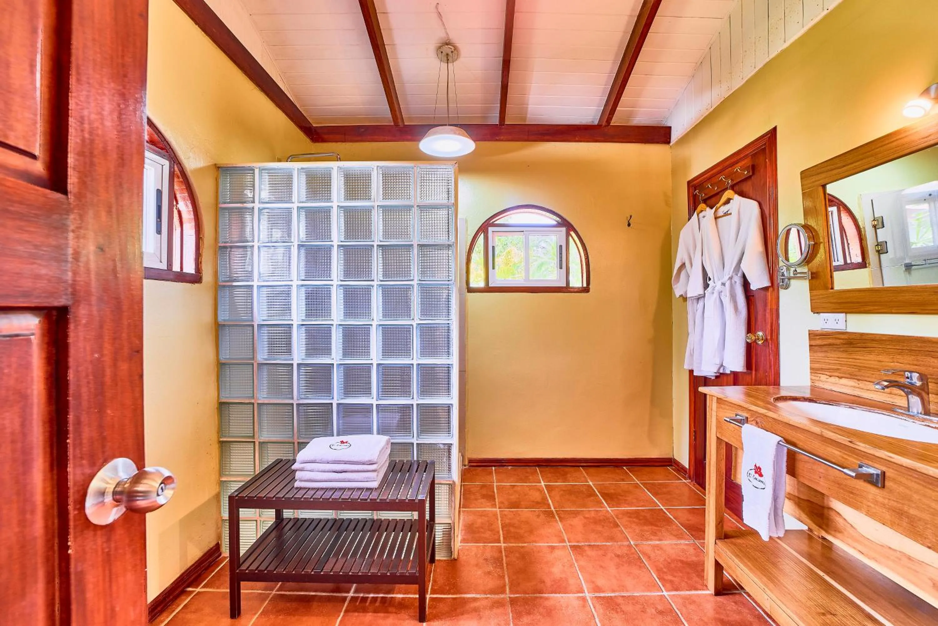 Bathroom in Hotel El Encanto