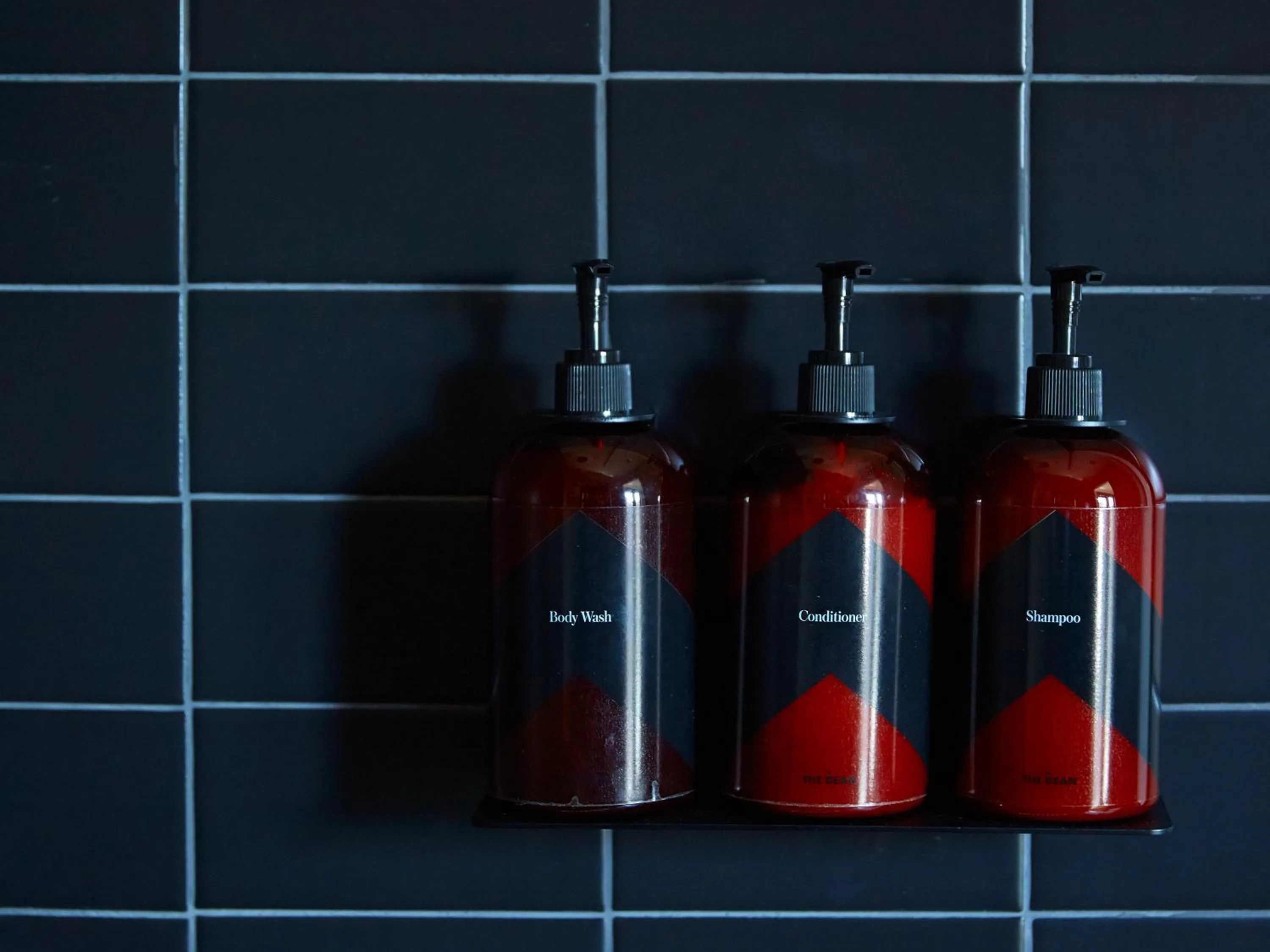 Shower in Neptune, an Ash Hotel