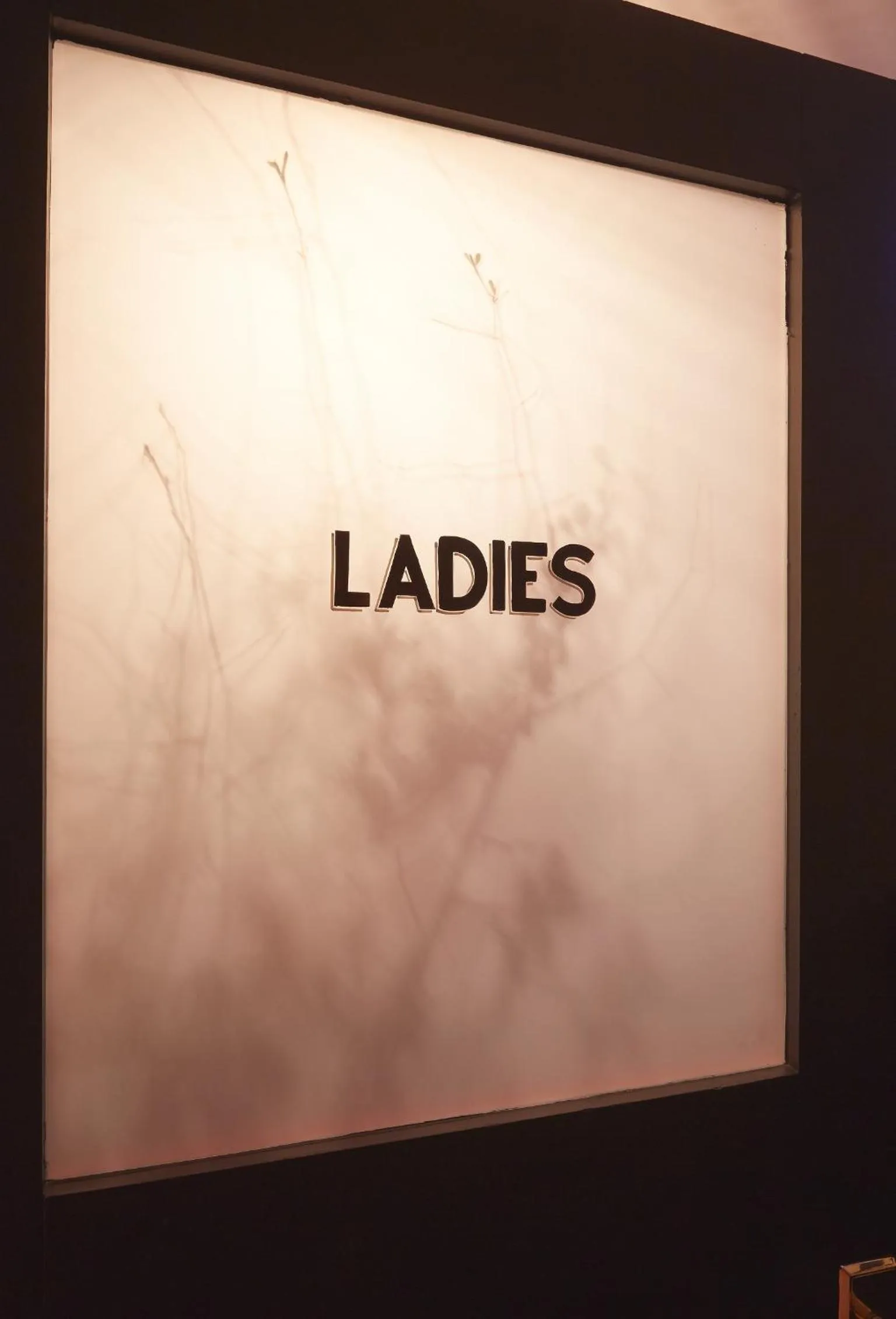 Area and facilities in Neptune, an Ash Hotel