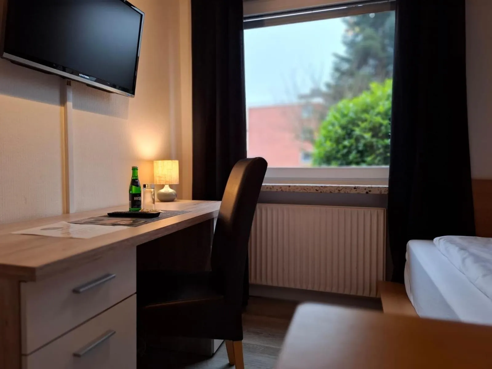 TV and multimedia, Bed in Hotel Am Schwarzen Berg