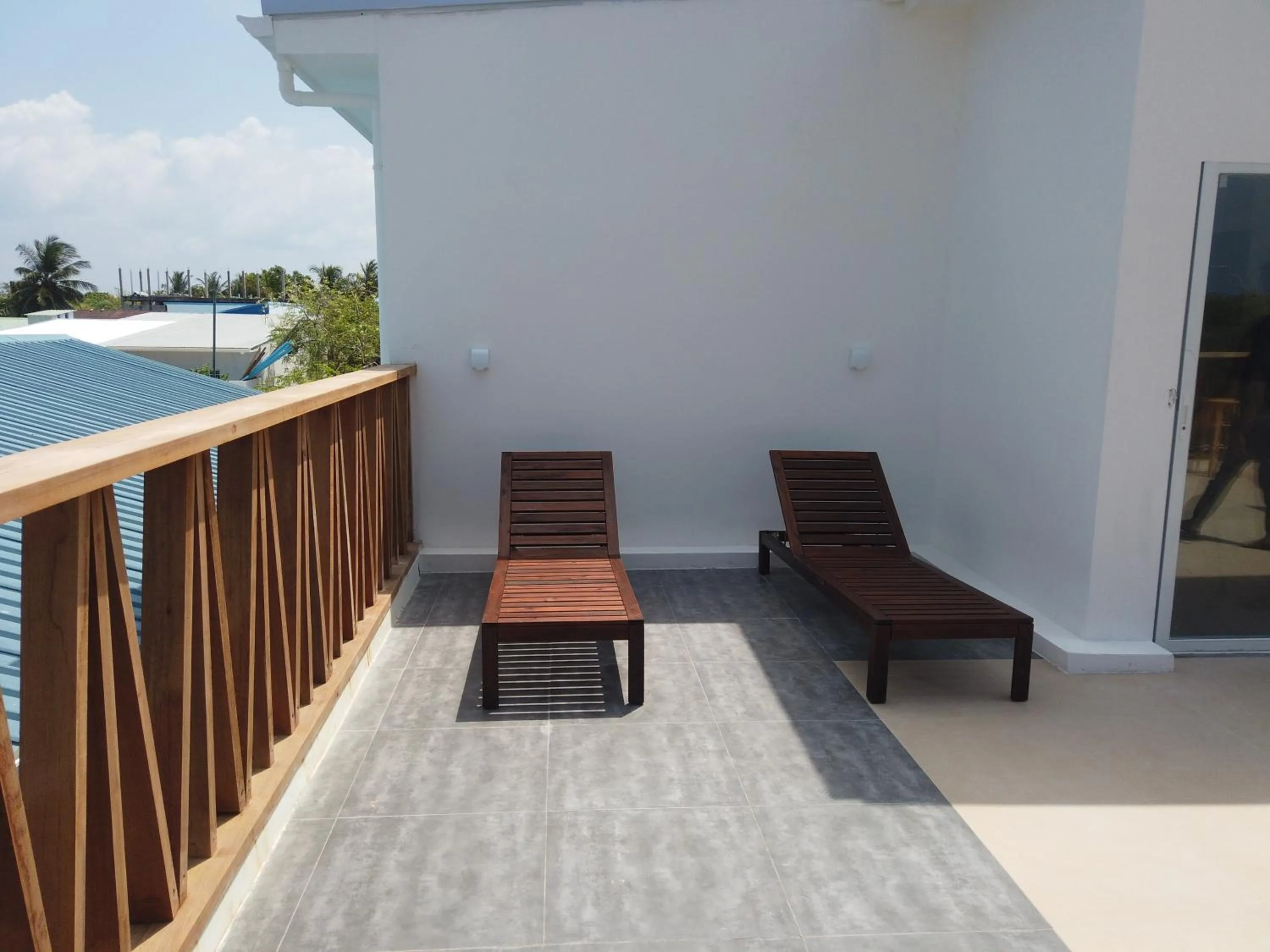 Balcony/Terrace in Violet Inn Hotel