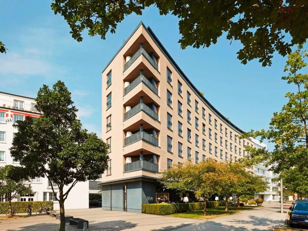 Property building in The George Hamburg