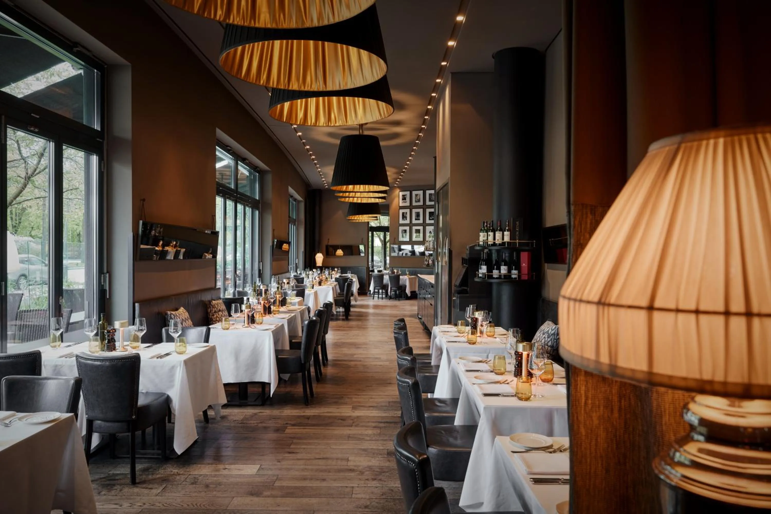 Restaurant/places to eat in The George Hamburg