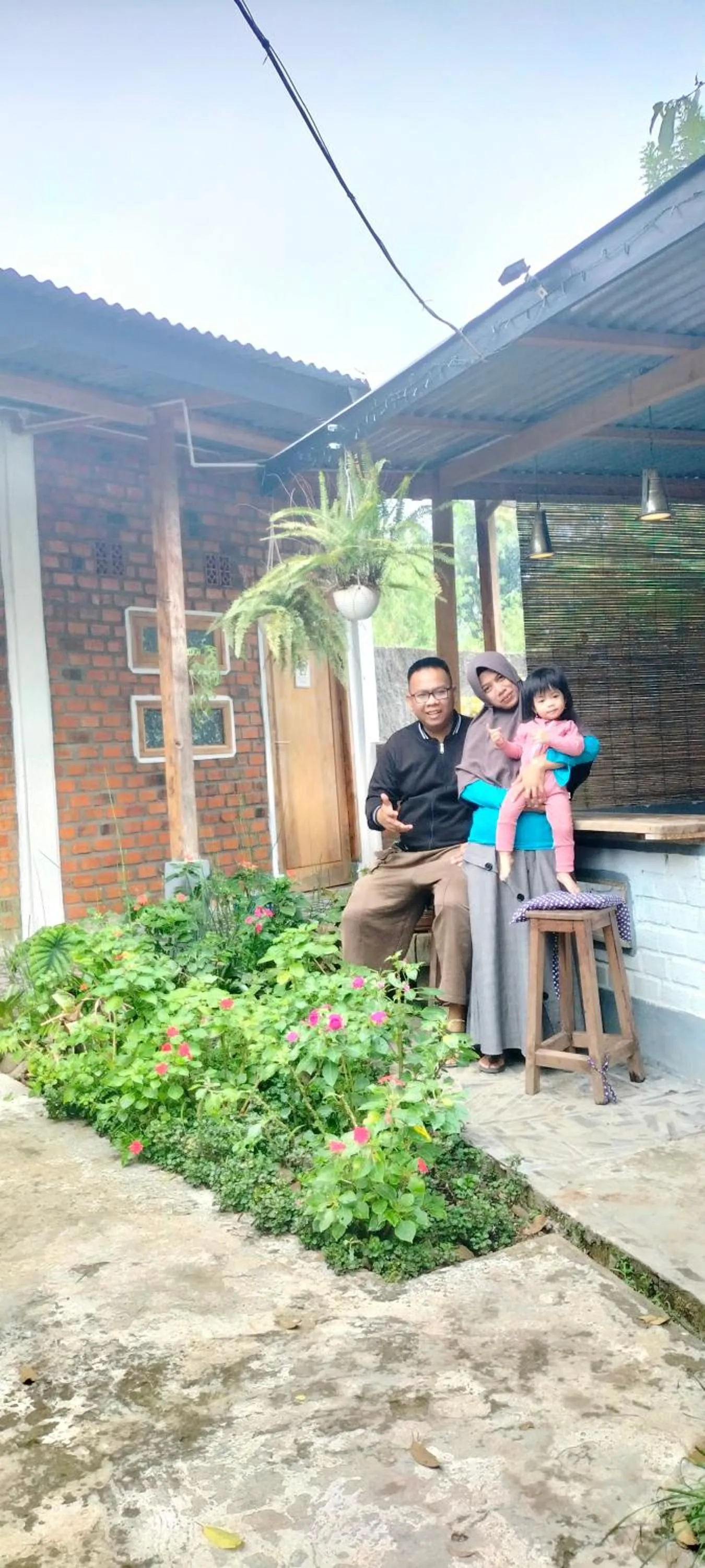 AZALEA GARDEN HOMESTAY