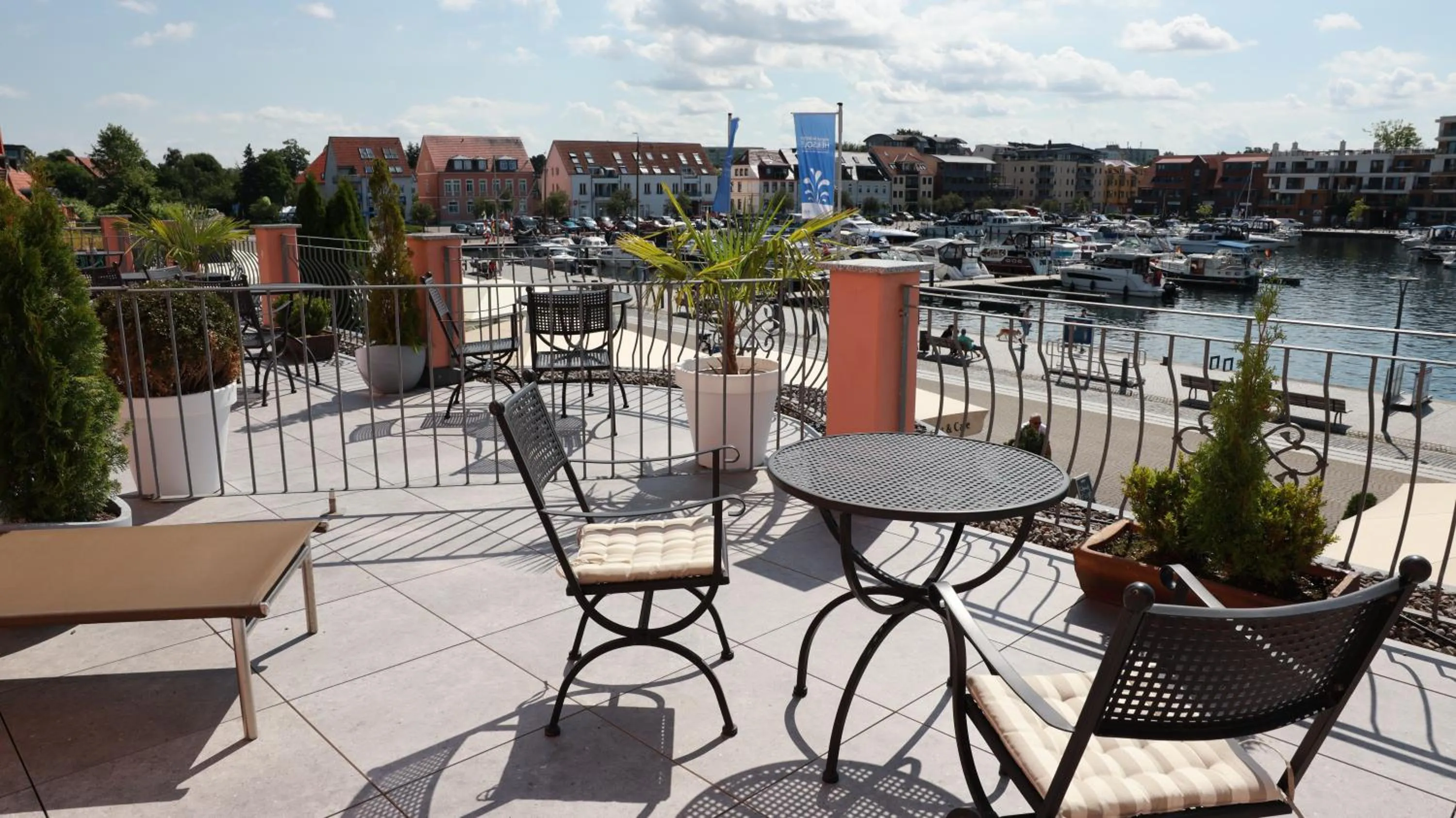 Balcony/Terrace in Hotel Am Yachthafen