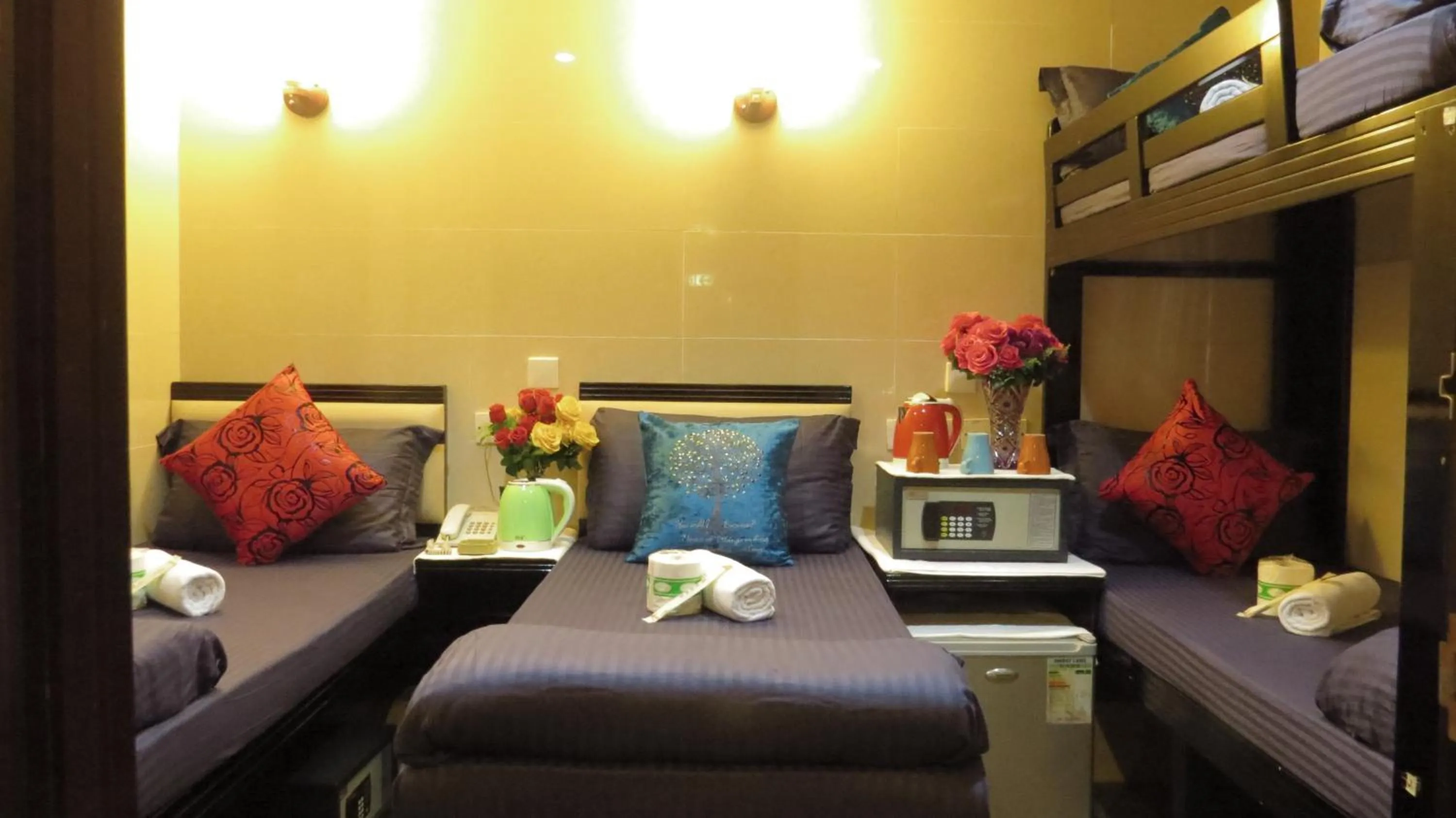 Other, Bed in Manila Hotel -Hostel Block D