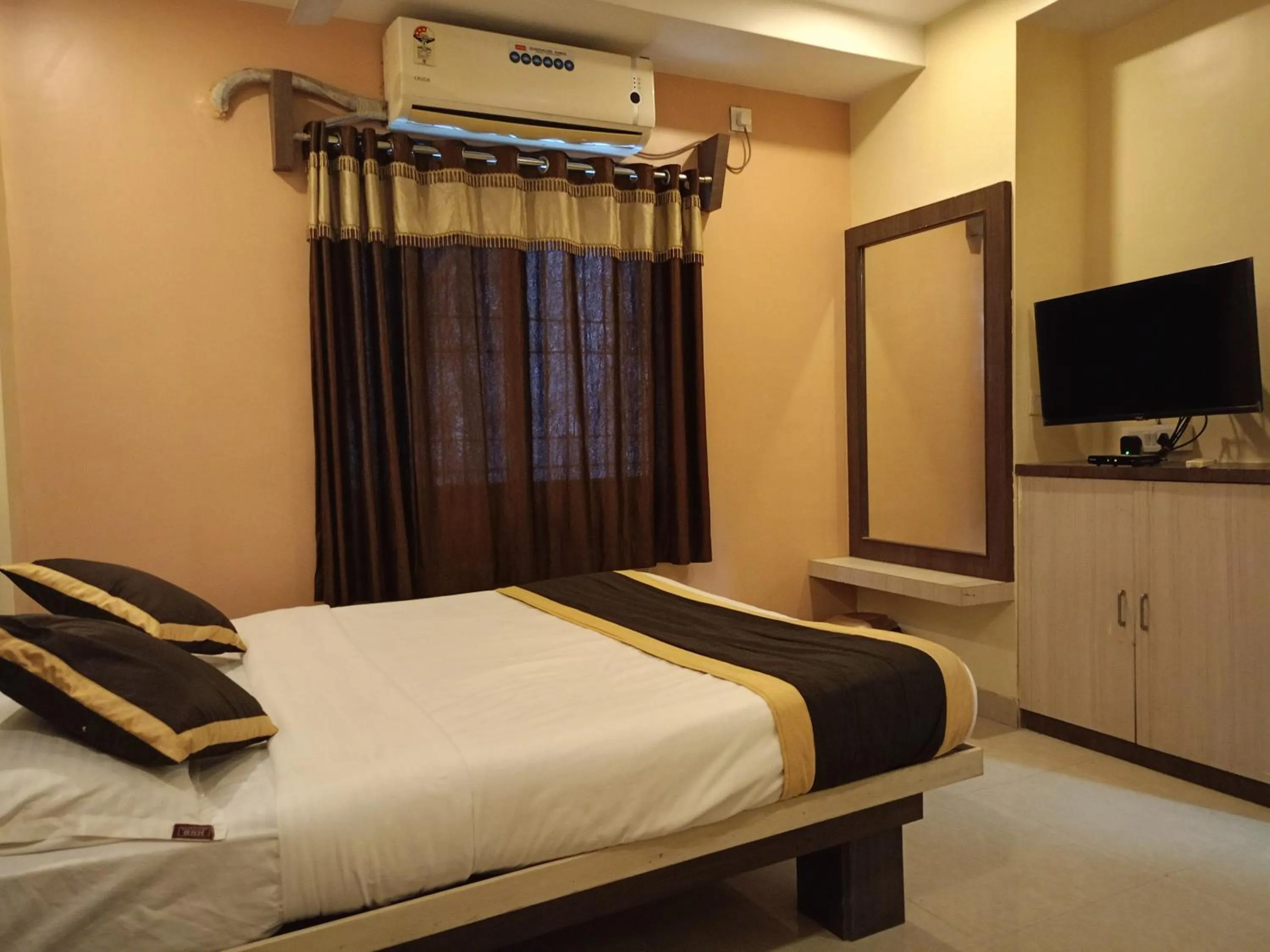 Bed in Hotel Sai Balaji