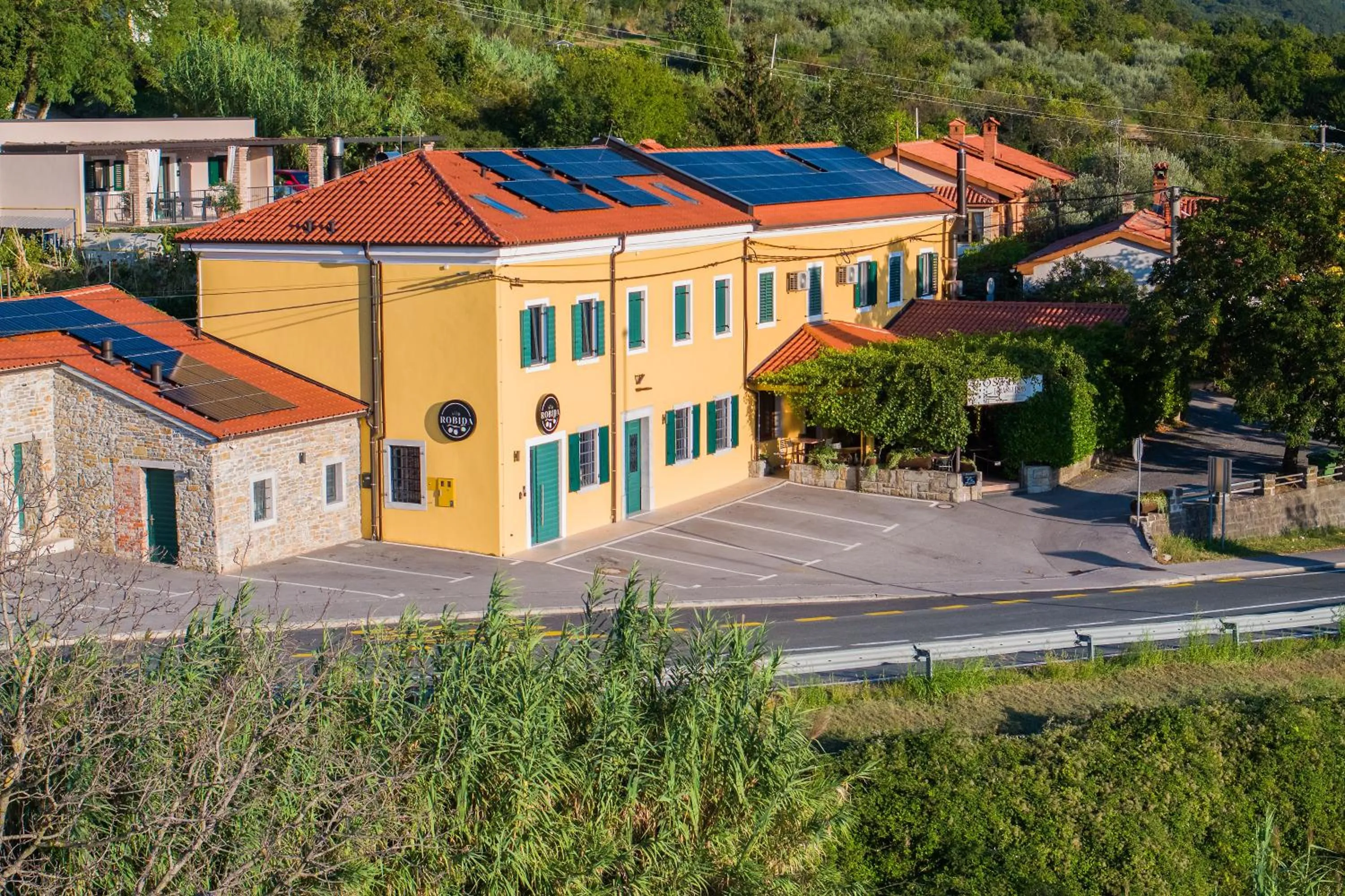 Street view in Vila ROBIDA & SPA