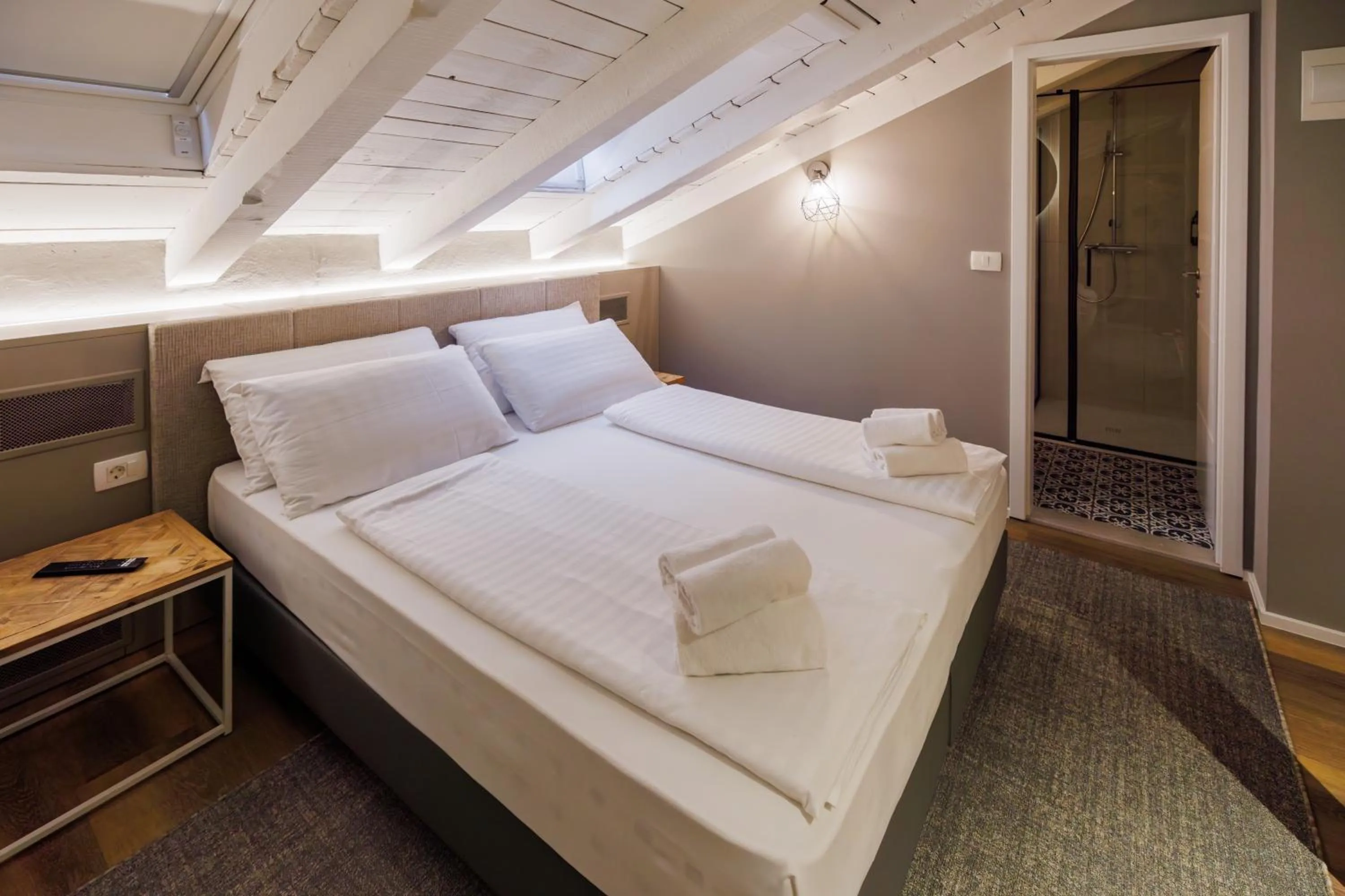 Bed in Vila ROBIDA & SPA