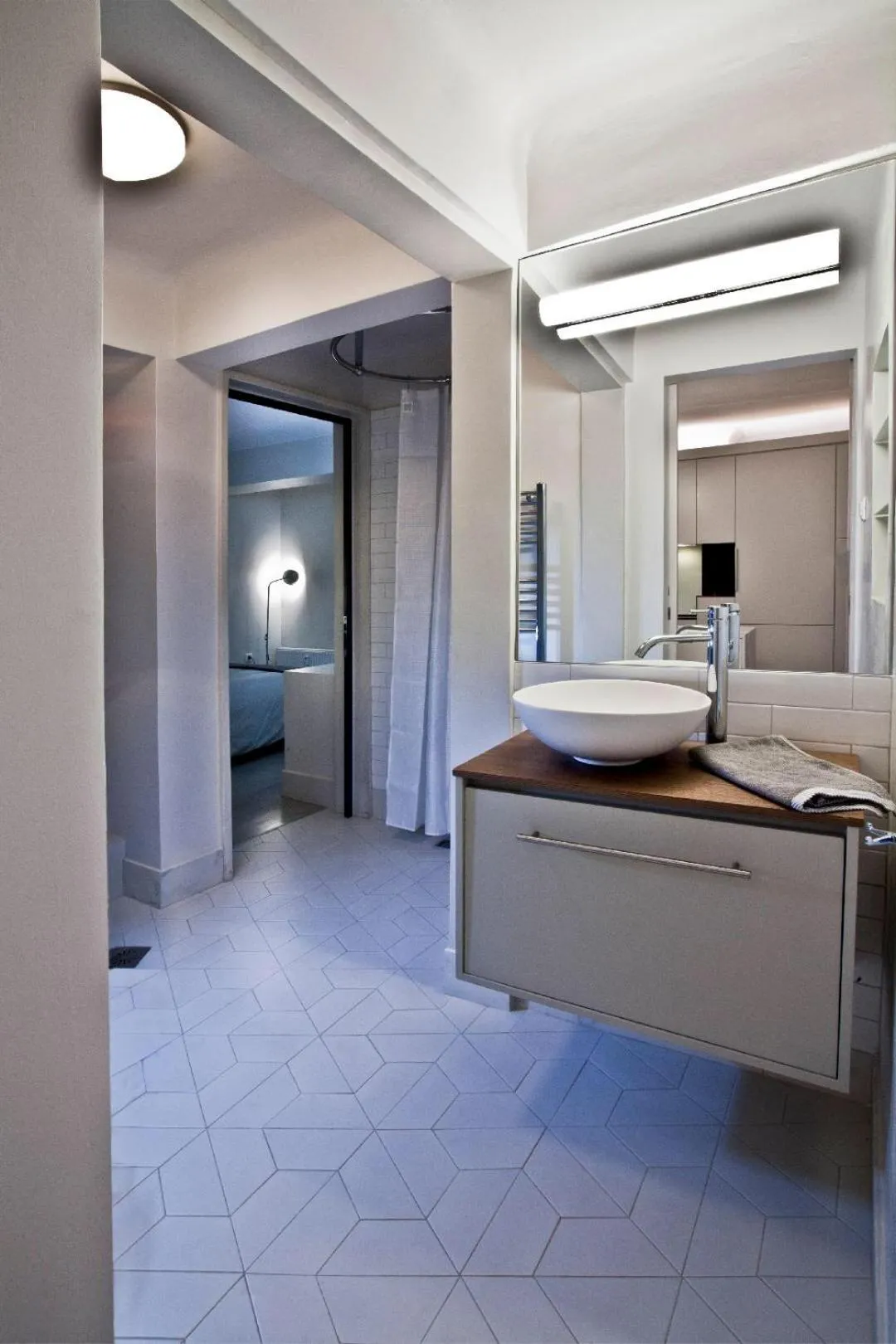 Bathroom in kolonaki Penthouse panoramic Acropolis view